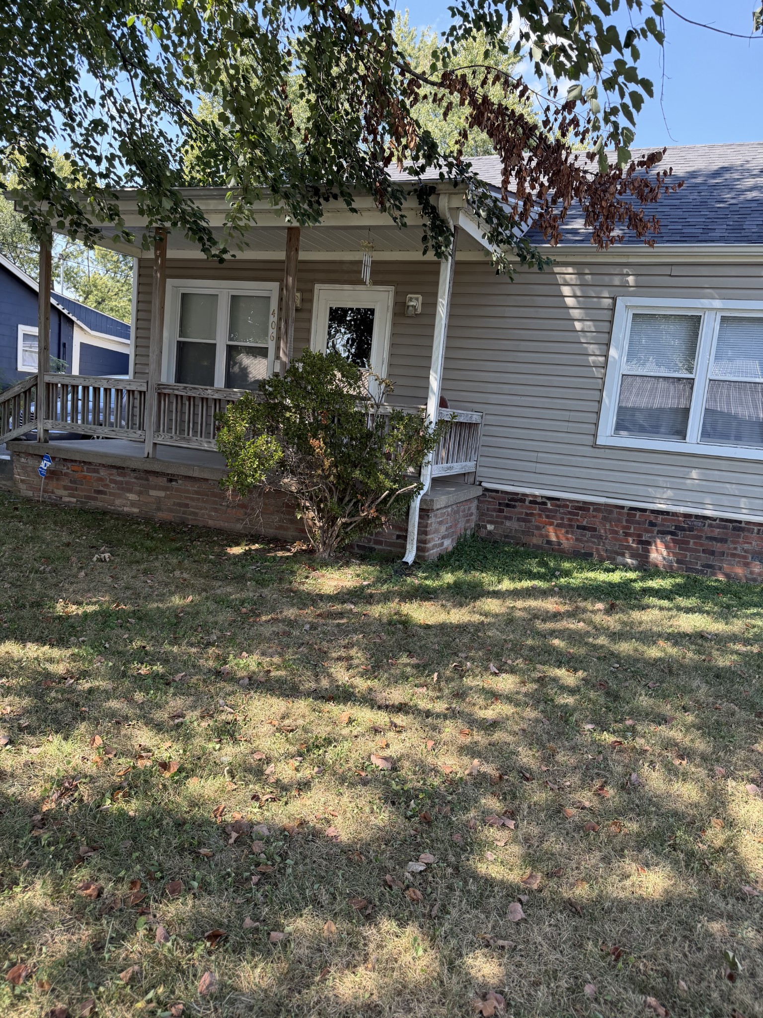 406 Crestview Dr Property Photo 8