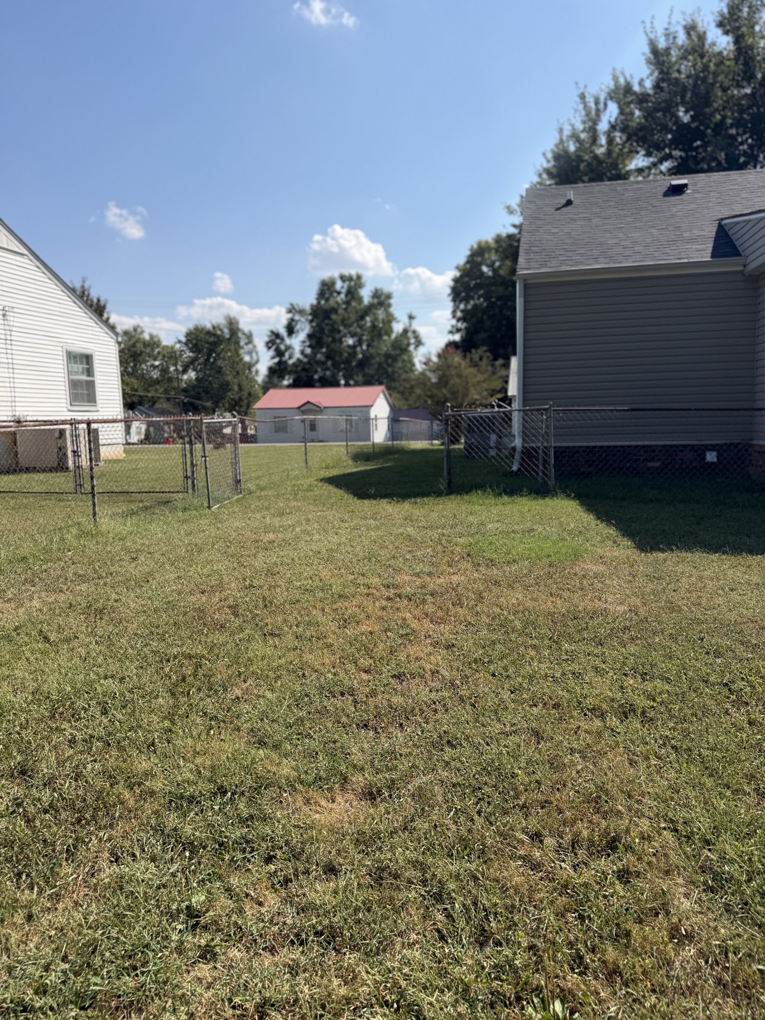 406 Crestview Dr Property Photo 10