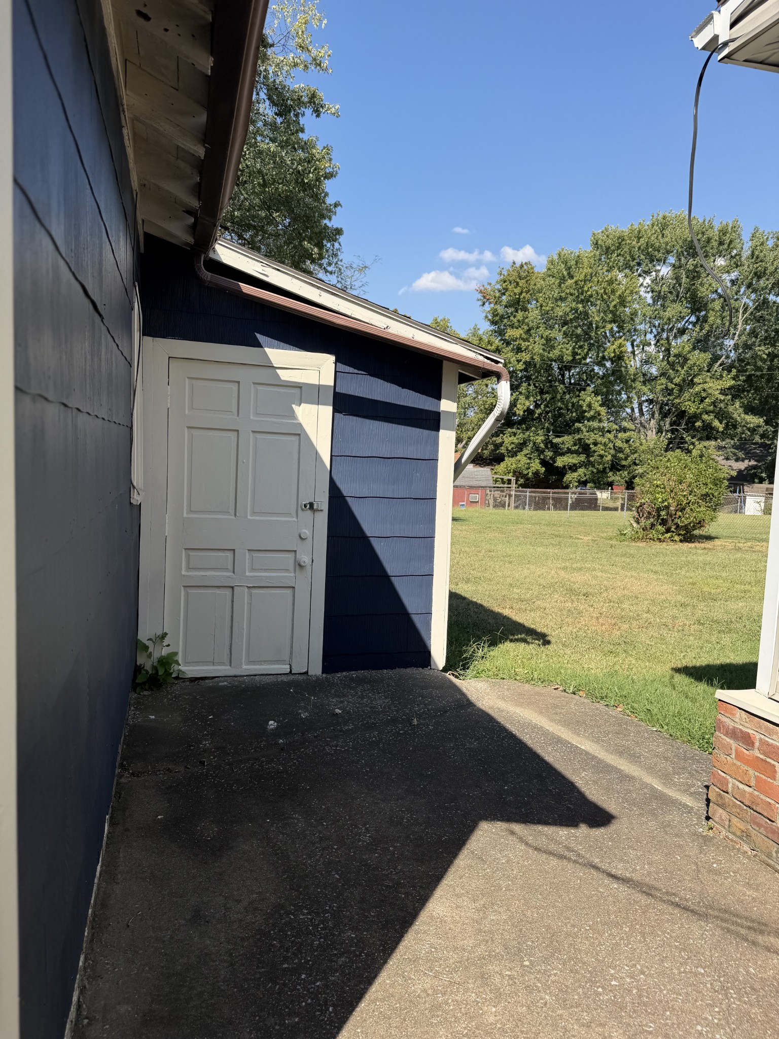 406 Crestview Dr Property Photo 12