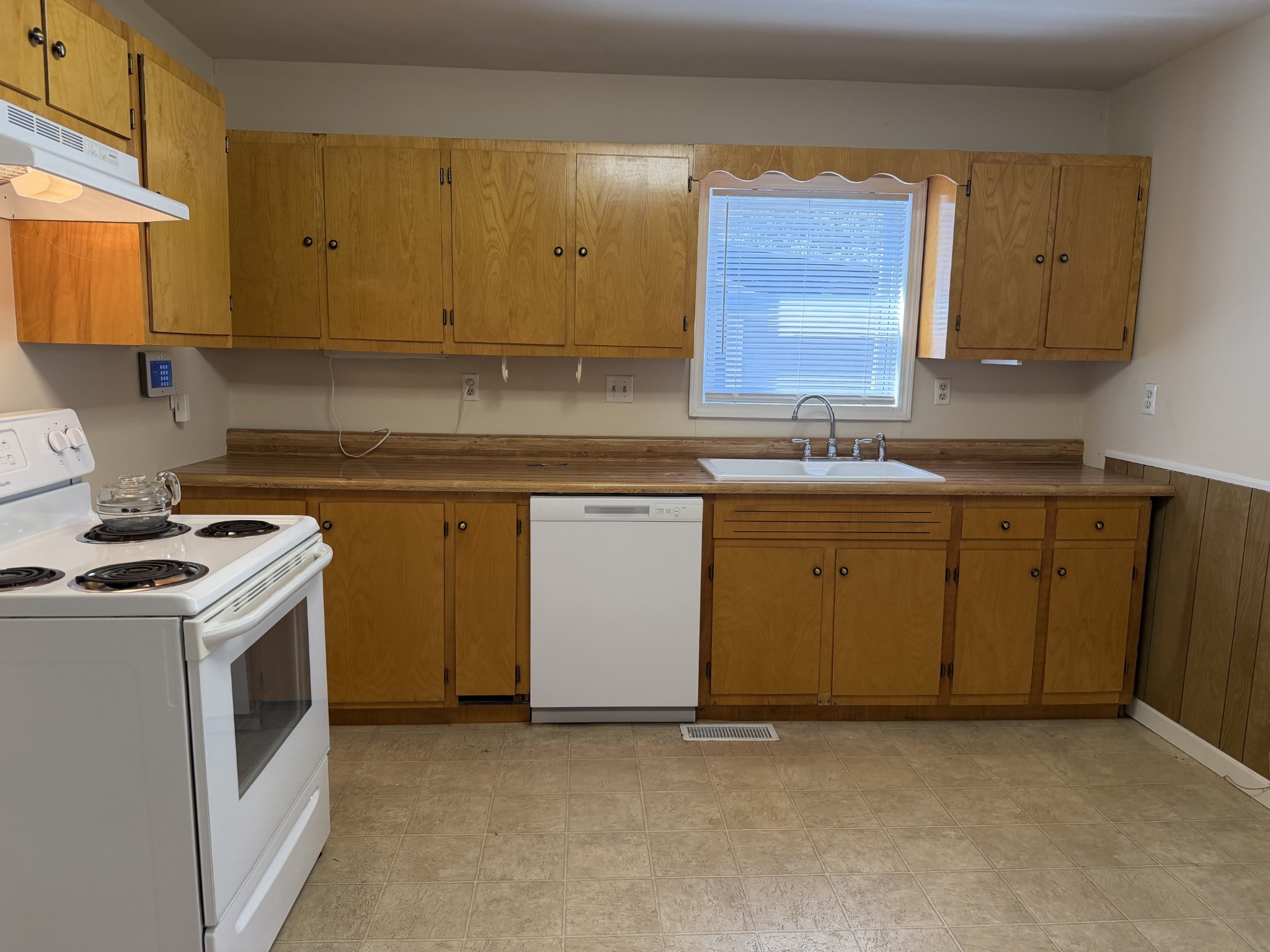 406 Crestview Dr Property Photo 20