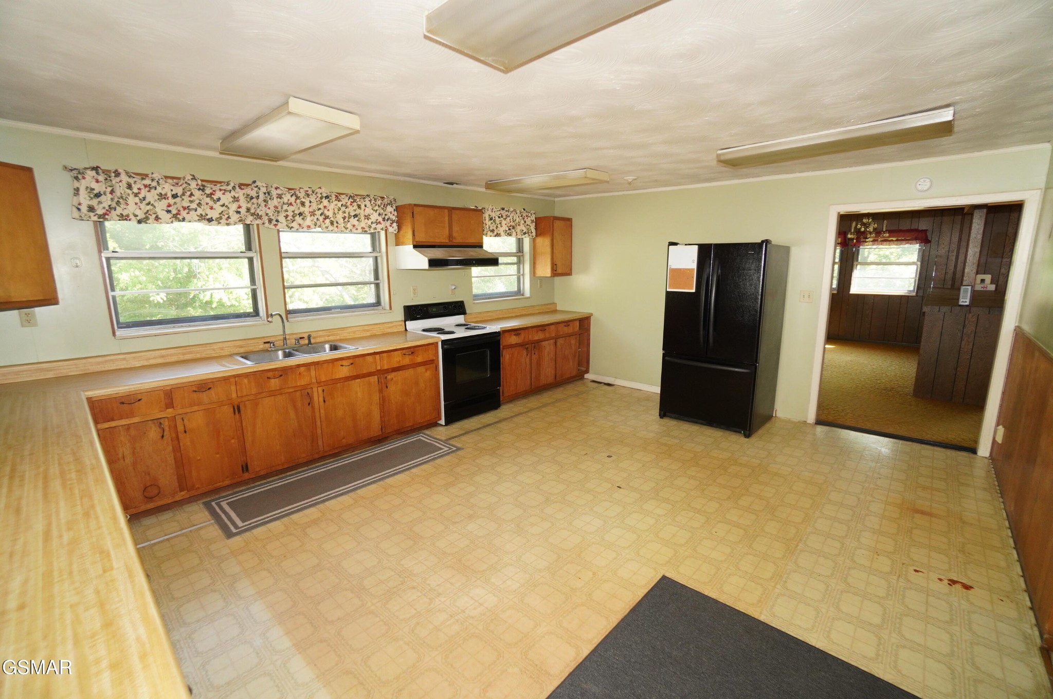 680 Hale Brook Road Property Photo 5