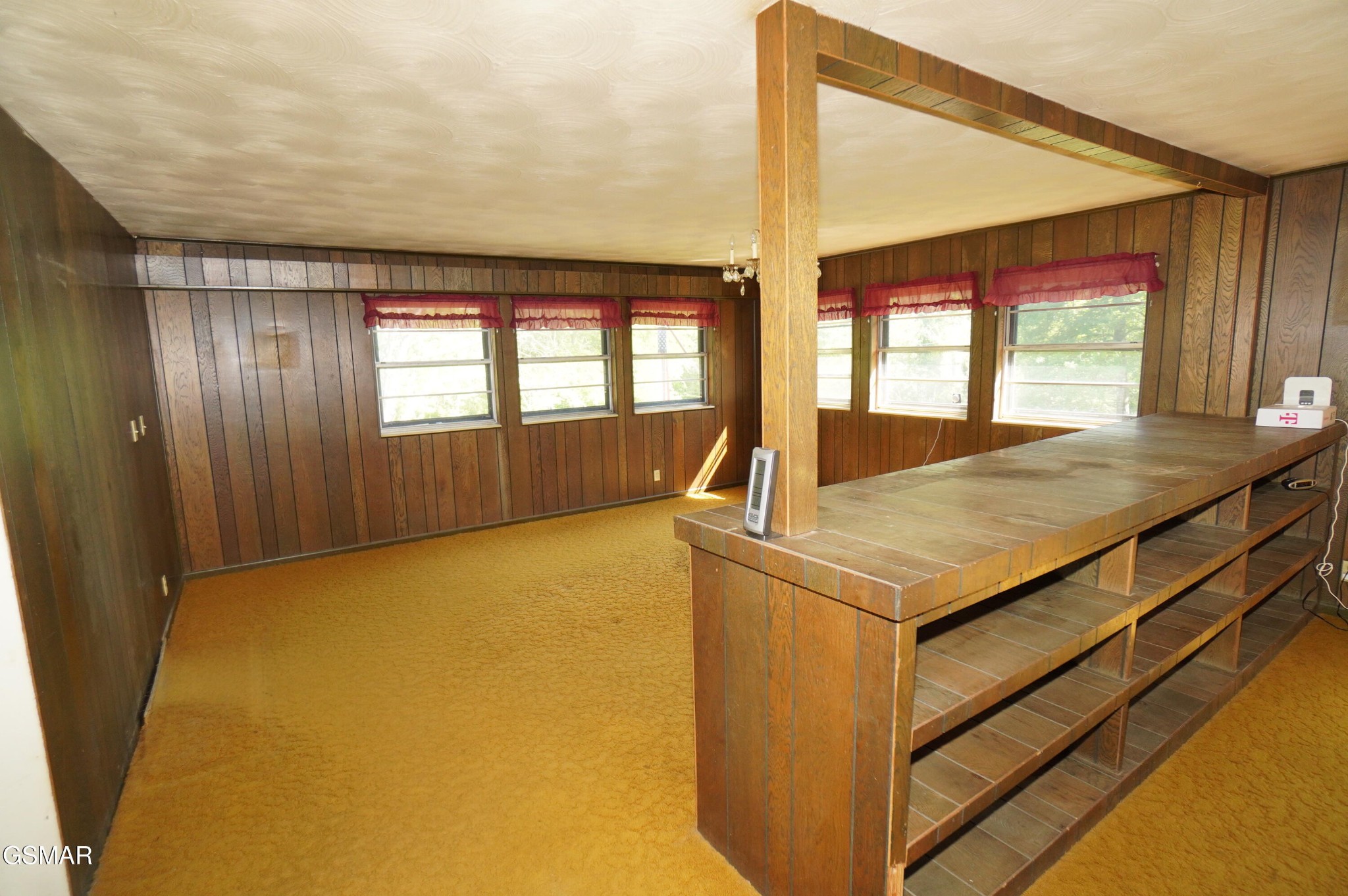 680 Hale Brook Road Property Photo 8