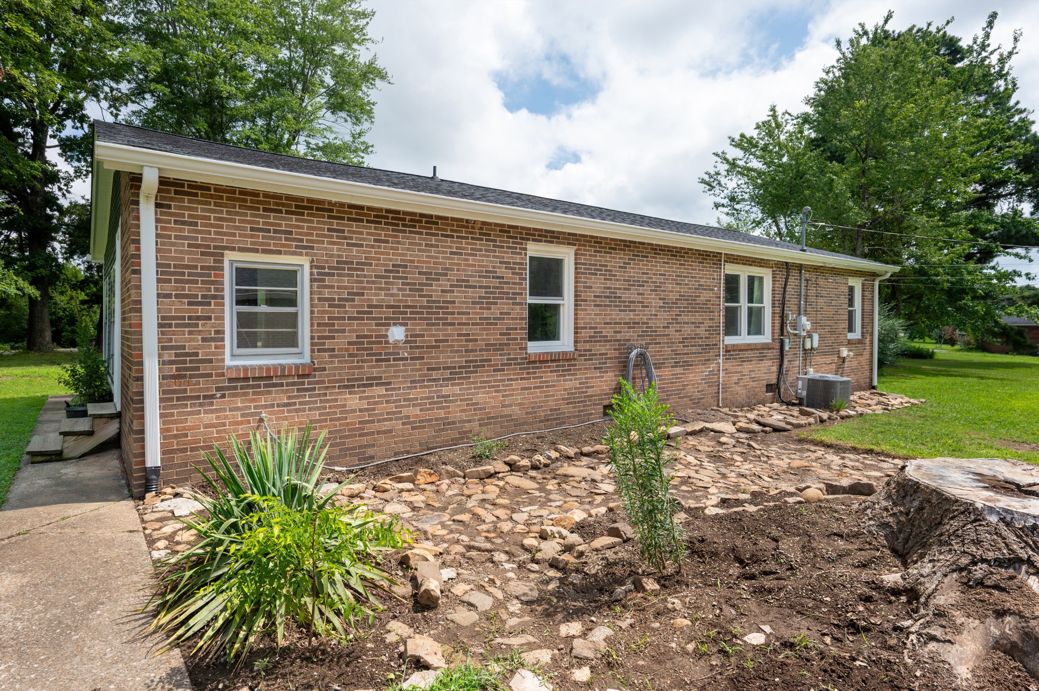 19 Ostewig Dr Property Photo 29