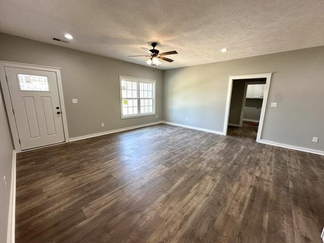 125 Red Fern Cv Property Photo 2