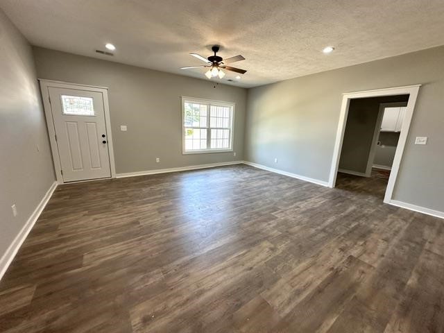 125 Red Fern Cv Property Photo 3