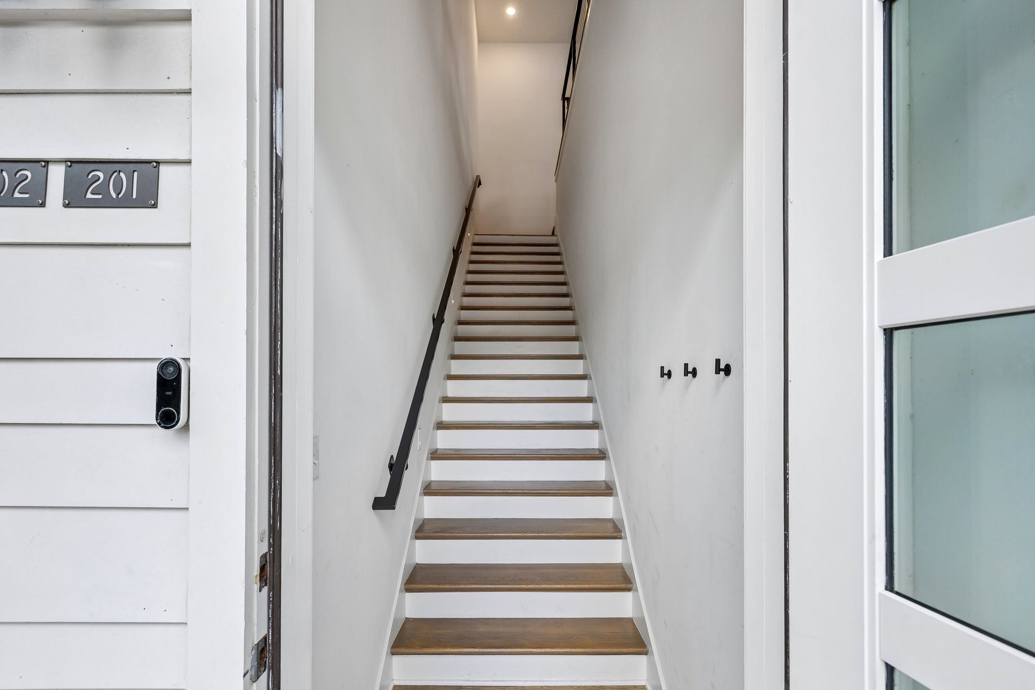 411 Merritt Ave Apt 201 Property Photo 1