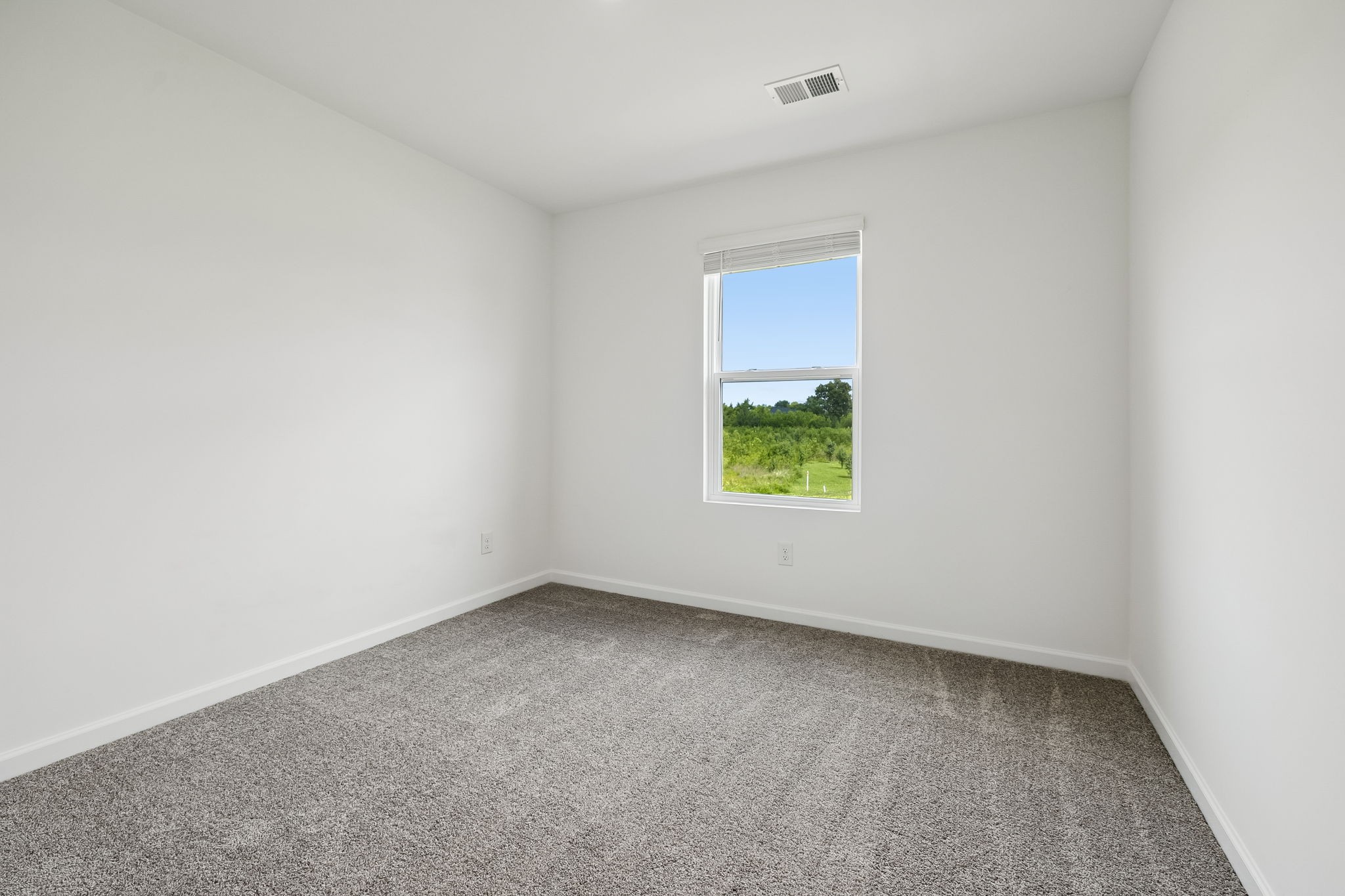 515 Forsberg Ct Property Photo 25