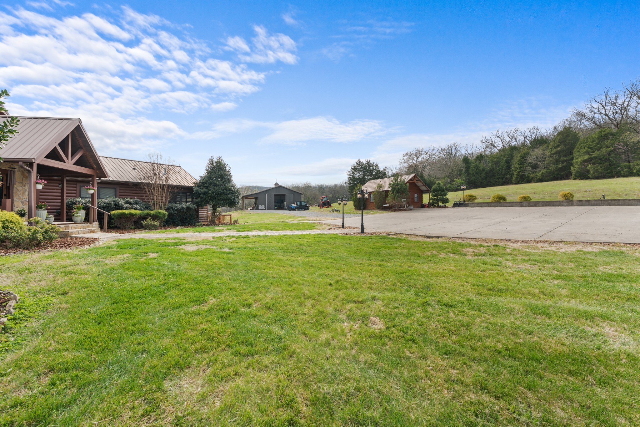 2063 Kennedy Creek Rd Property Photo 64