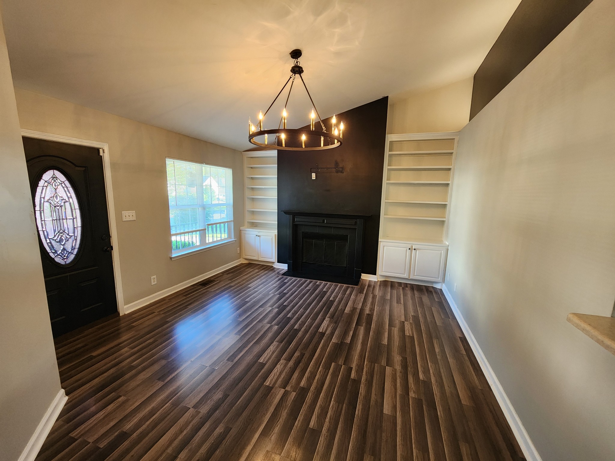 4028 Challis Dr Property Photo 4