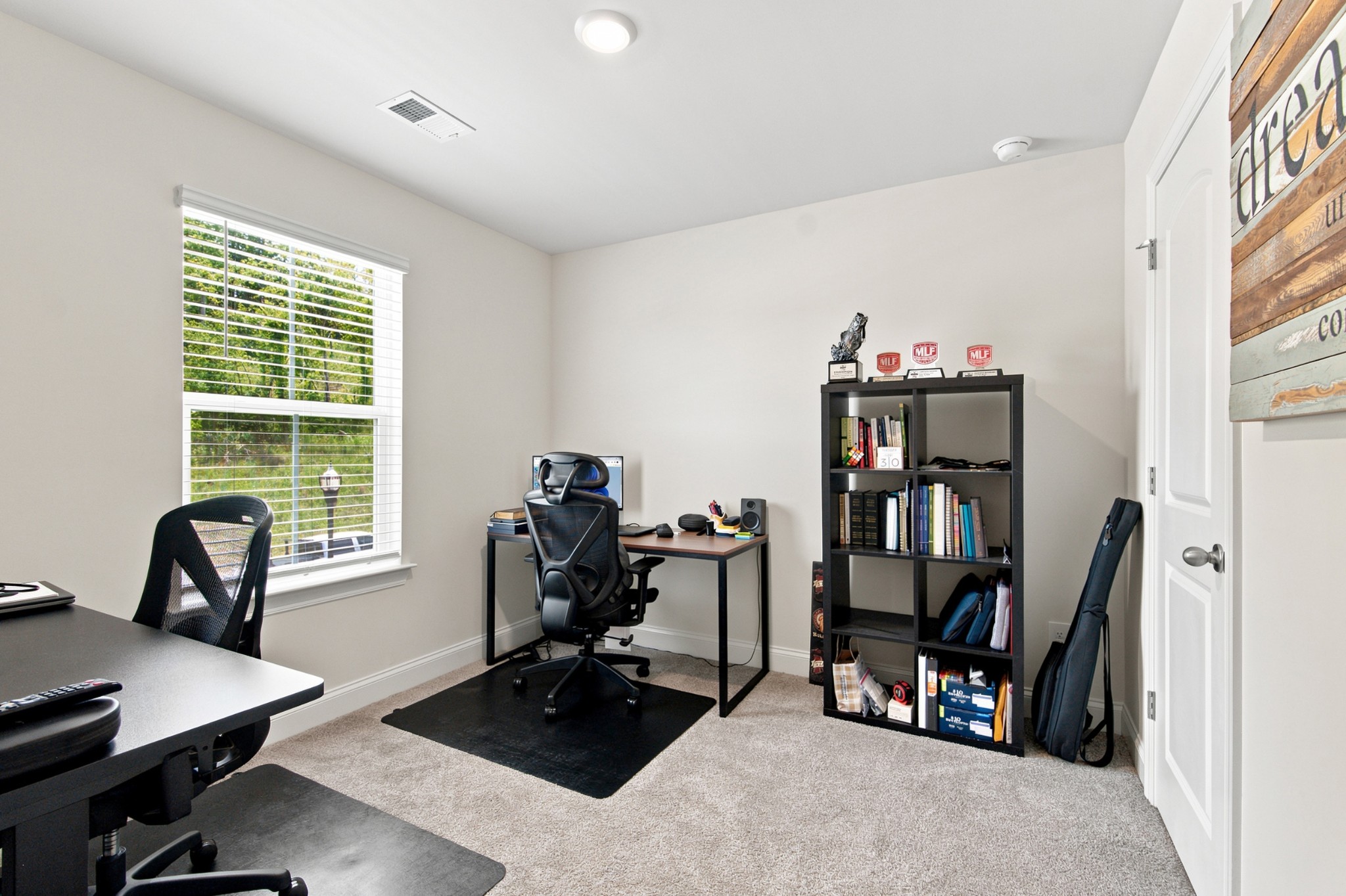 1704 Flora Grv Property Photo 20