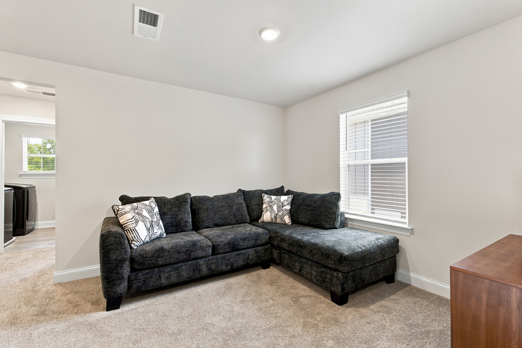 1704 Flora Grv Property Photo 23