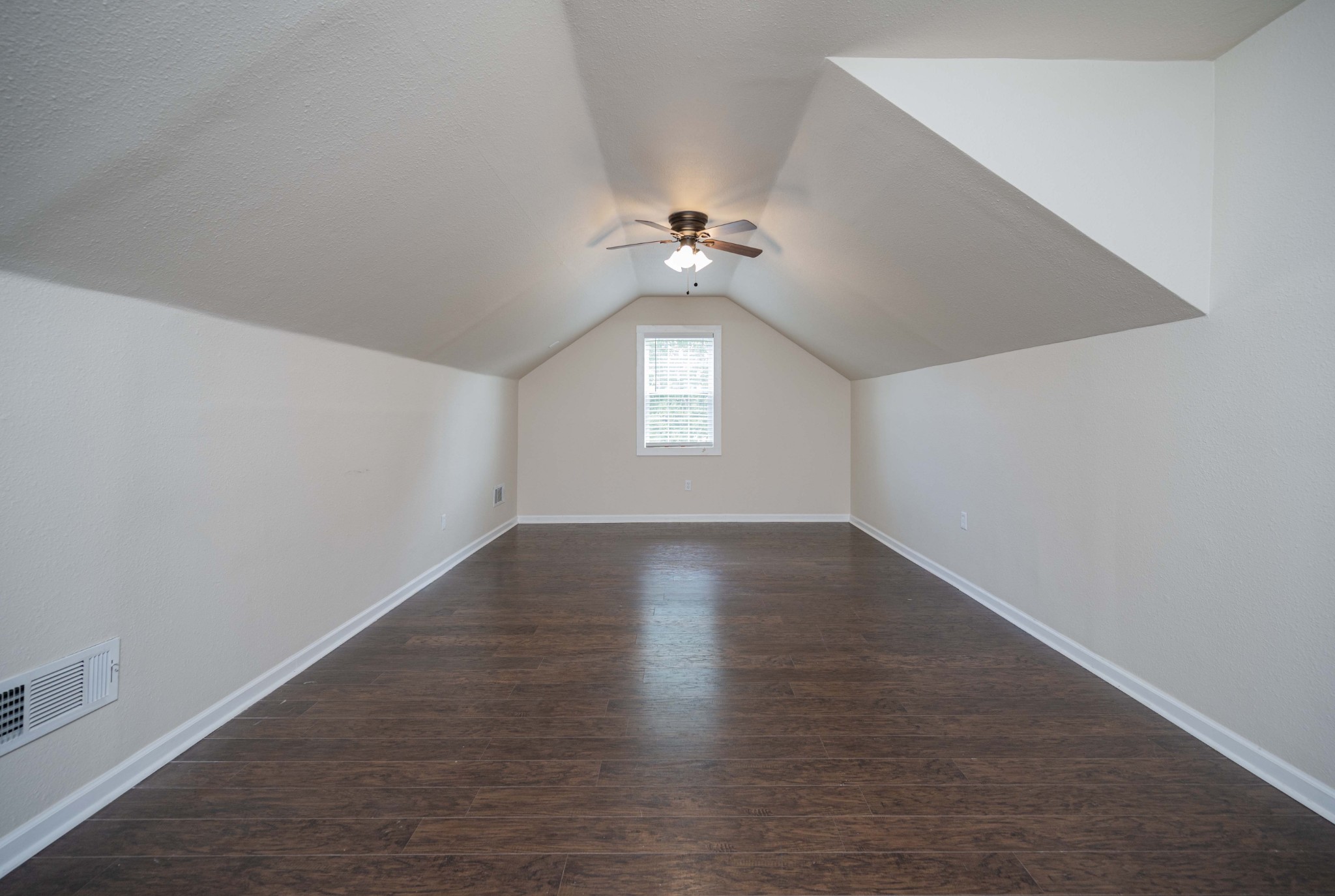 1306 Cason Trl Property Photo 28