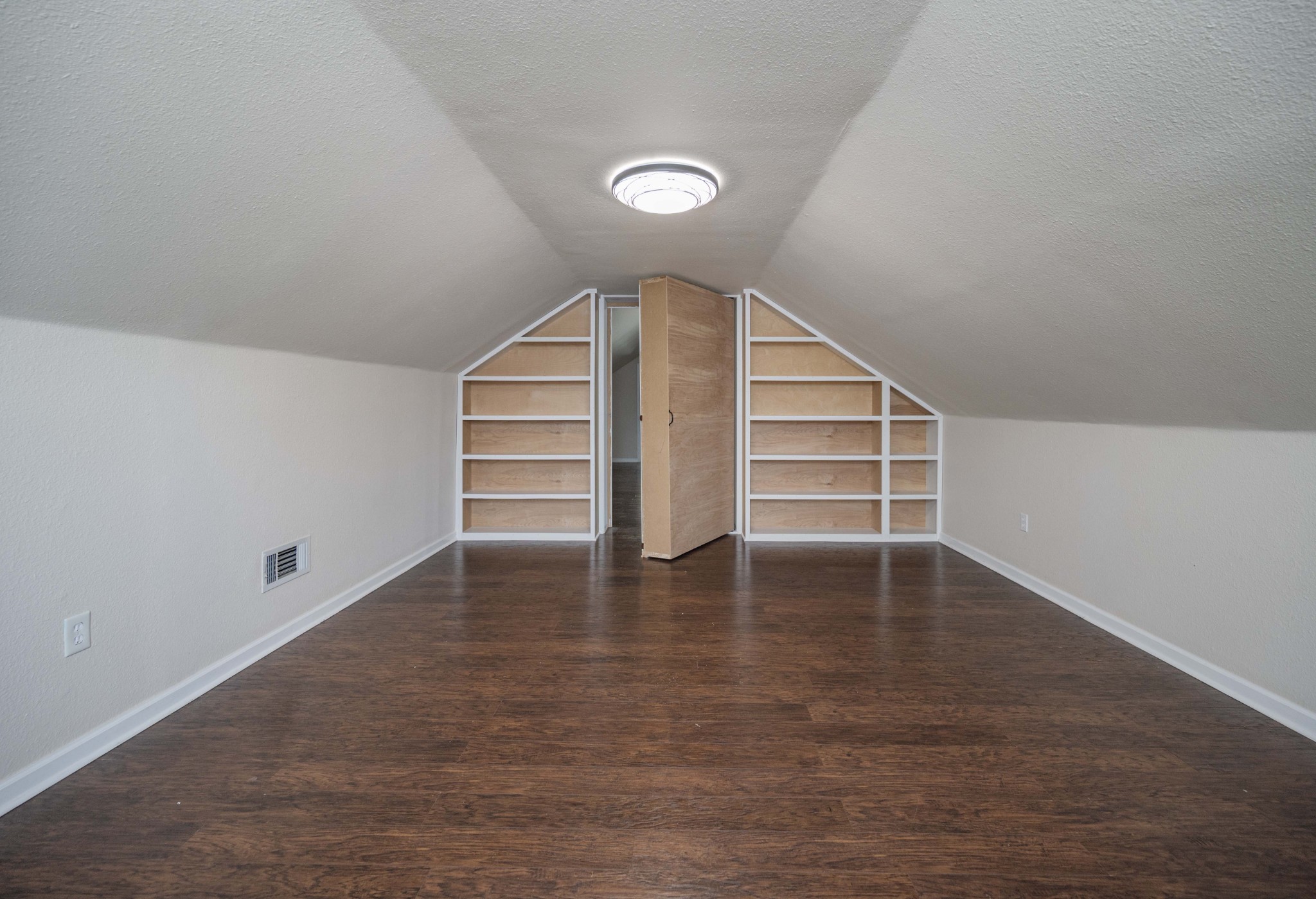 1306 Cason Trl Property Photo 35