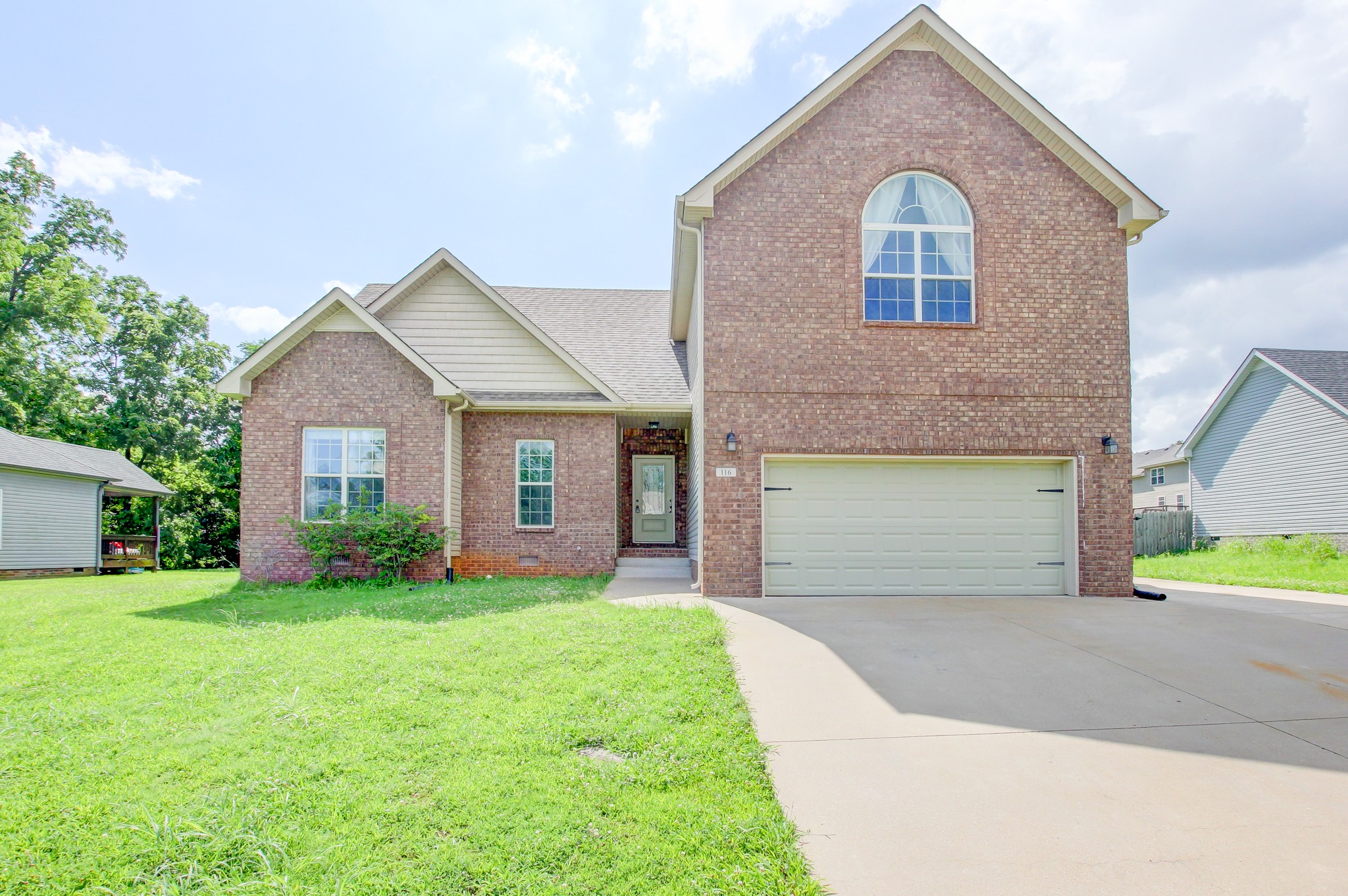 116 Sumter Ln Property Photo 1