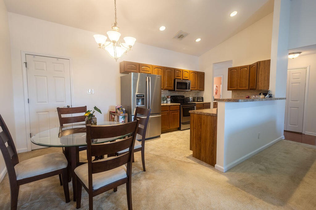 8719 Carriage House Way Property Photo 17