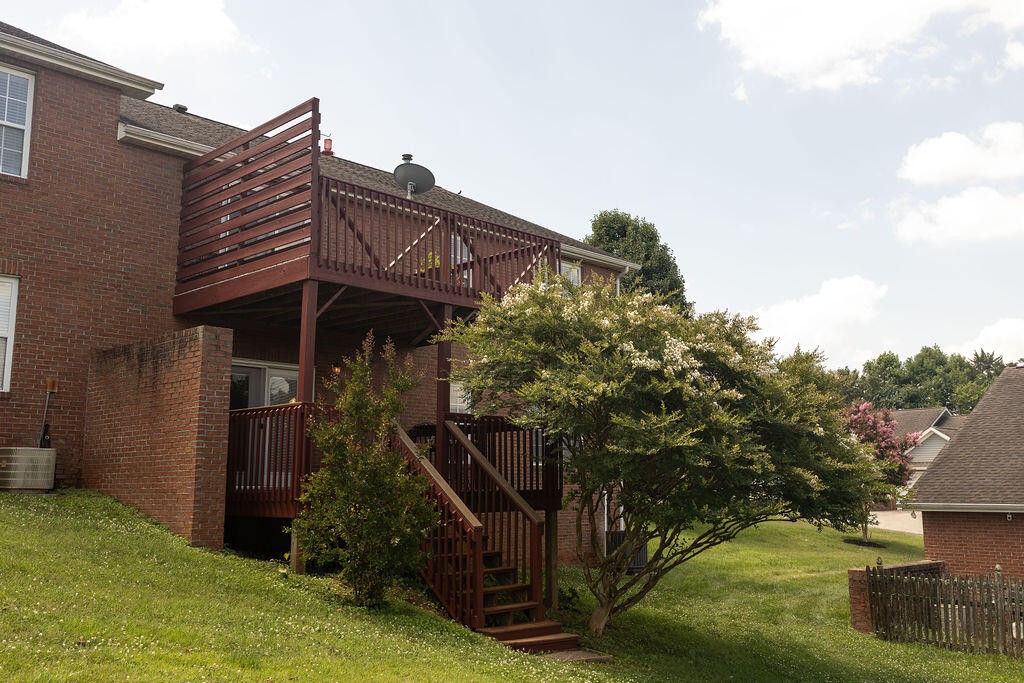 8719 Carriage House Way Property Photo 20