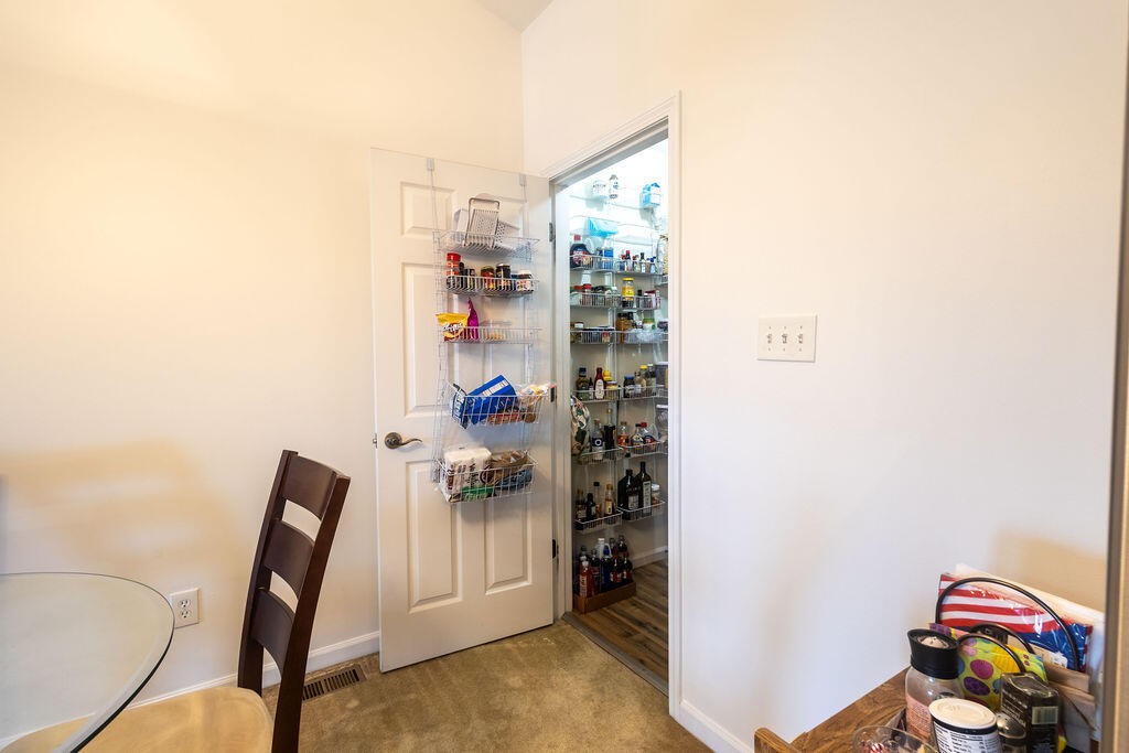 8719 Carriage House Way Property Photo 23