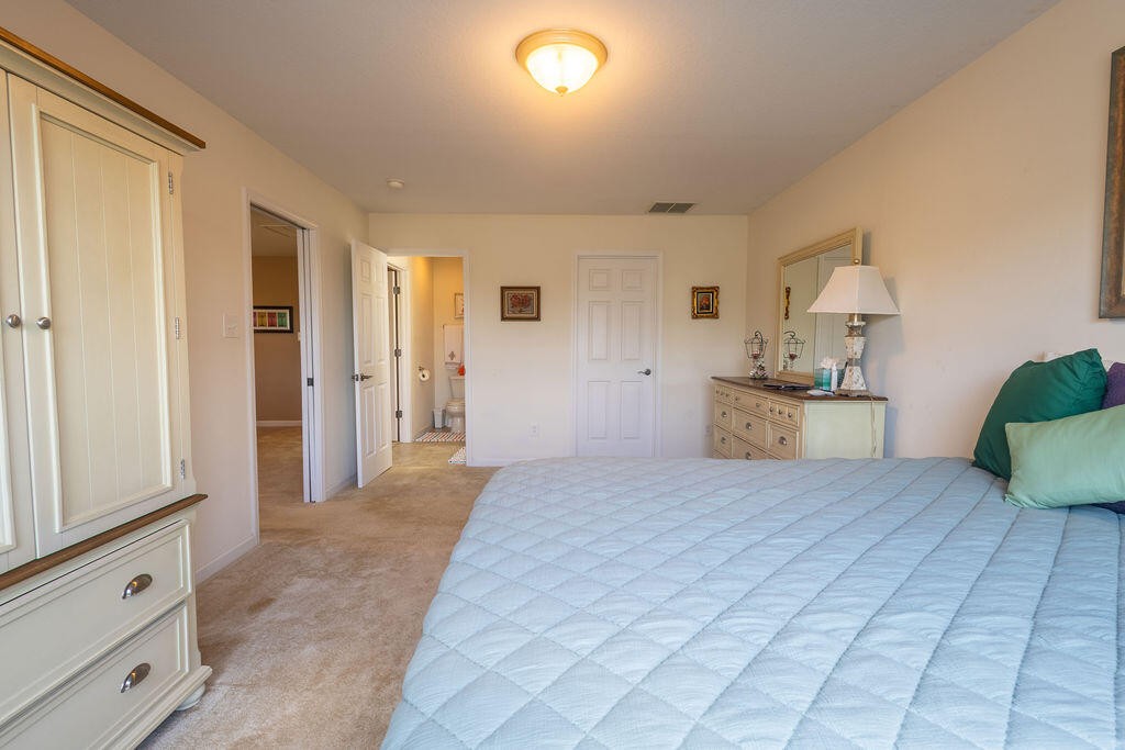 8719 Carriage House Way Property Photo 29