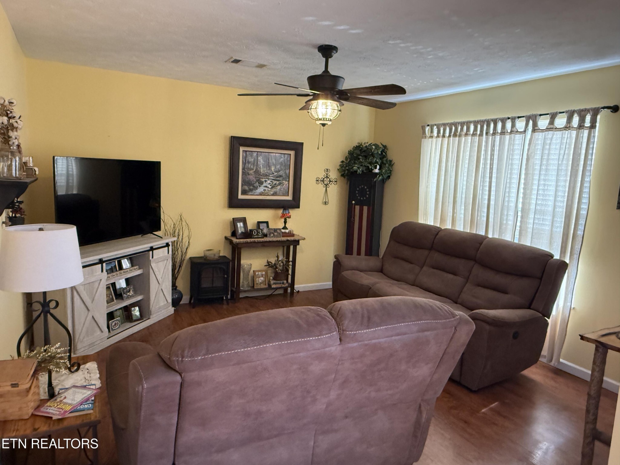 1725 Watauga St Property Photo 4