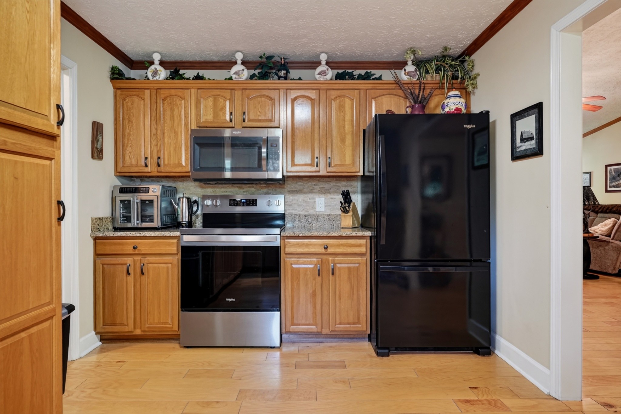 45 Point Pl Property Photo 13