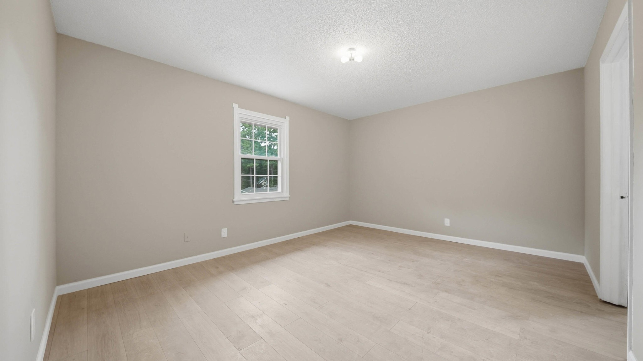 1418 Walston Street Property Photo 12