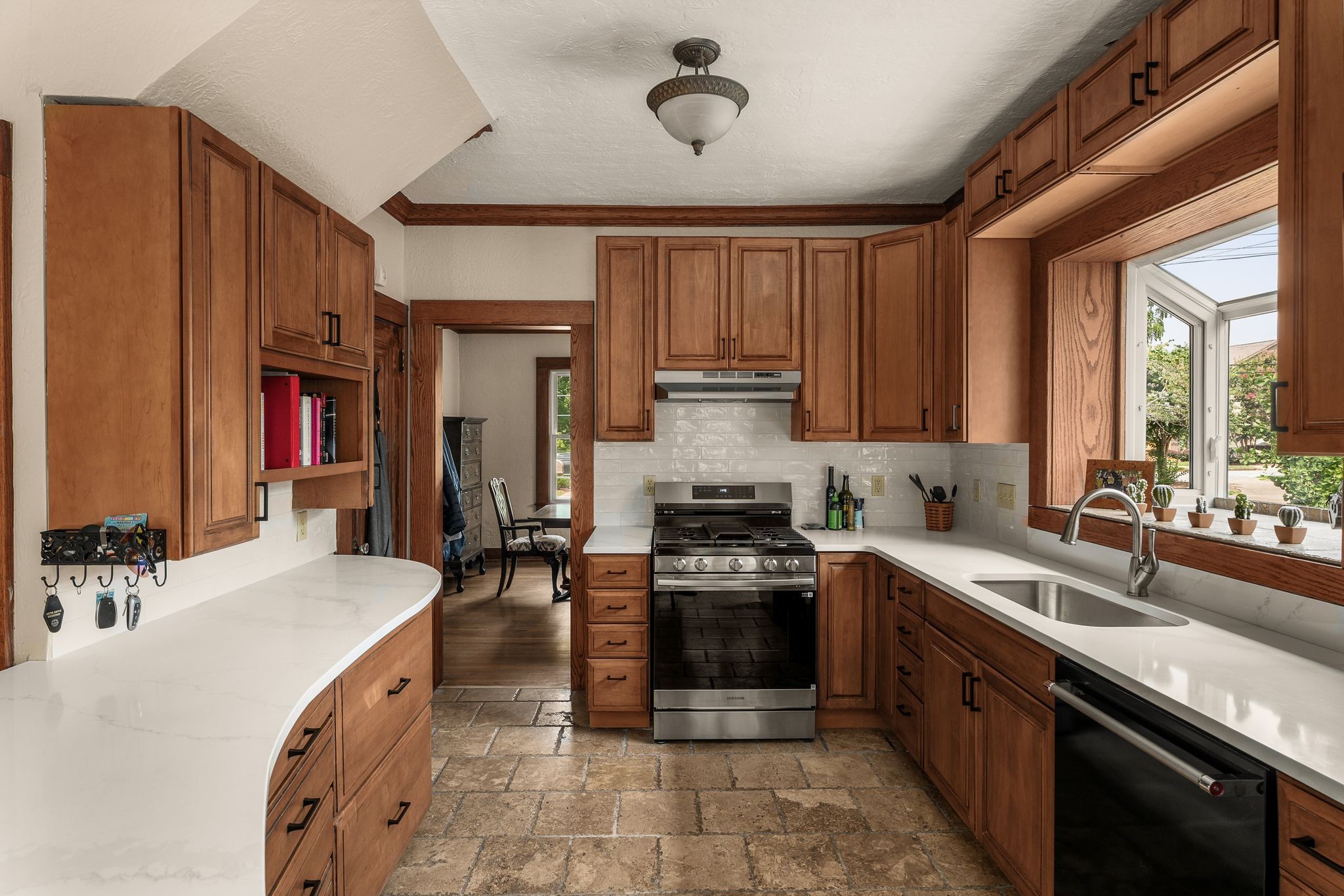 204 S Wilson Blvd Property Photo 13