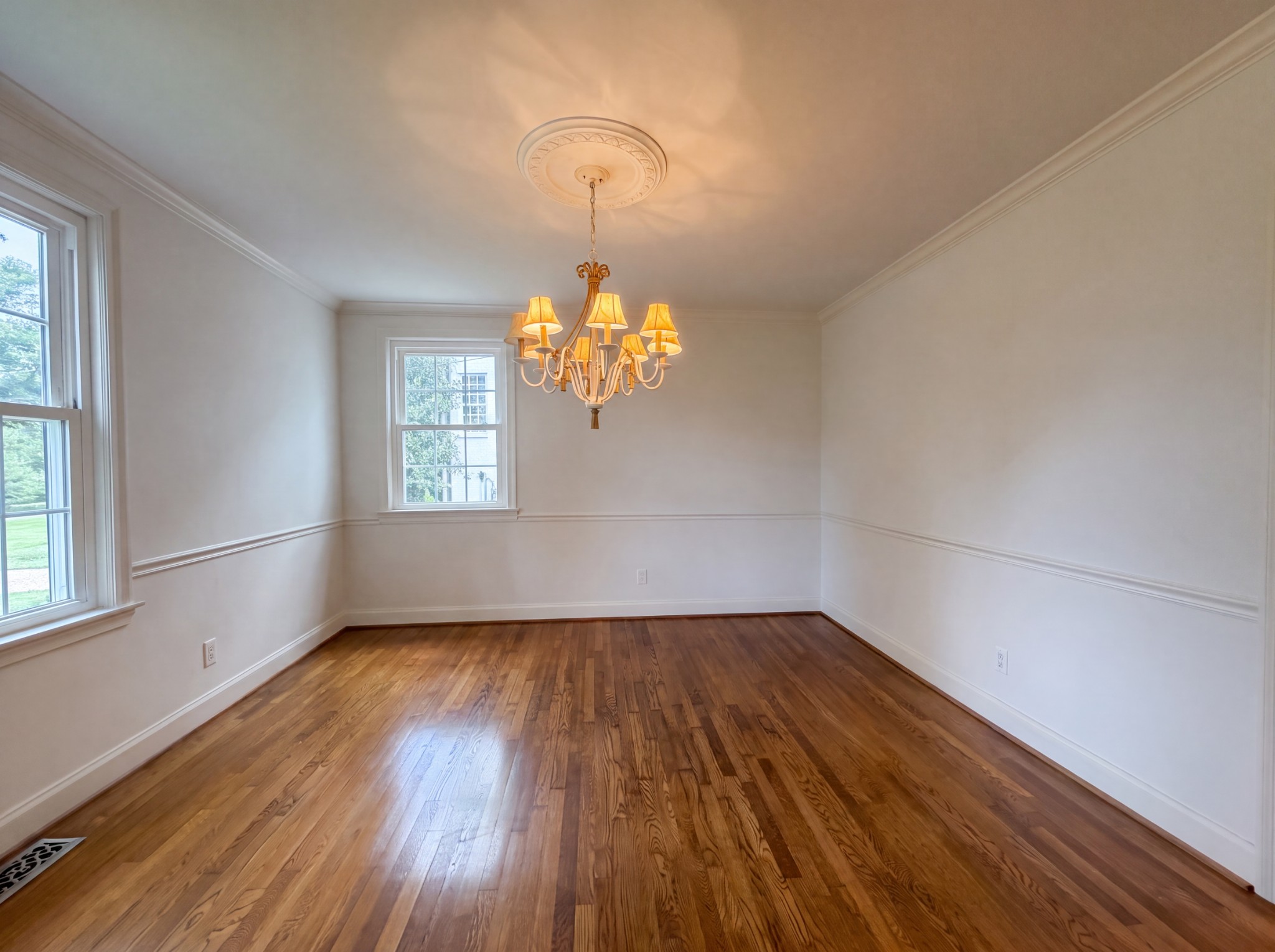 608 Estes Rd Property Photo 13