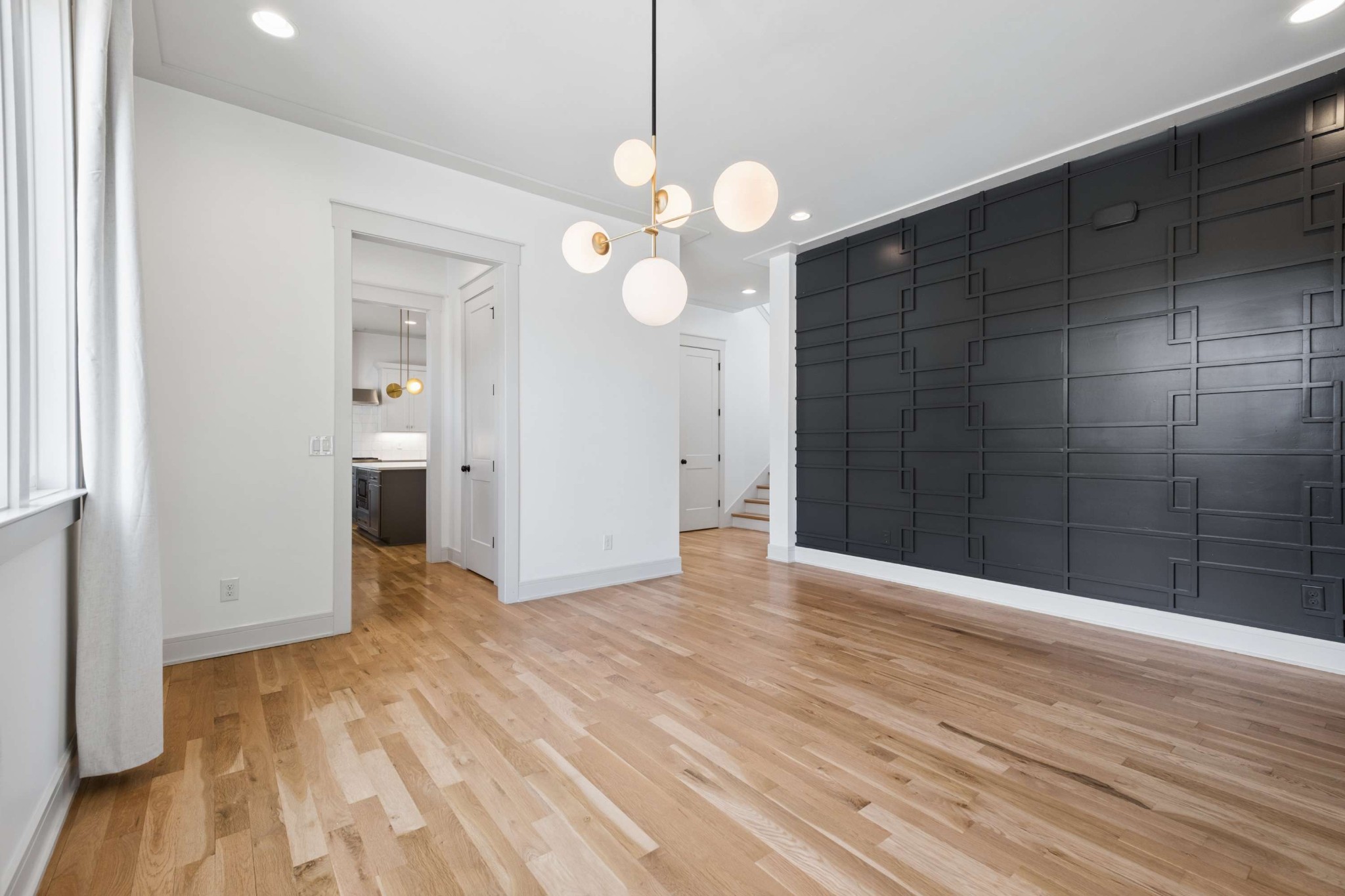 2018 10th Ave, S Property Photo 12