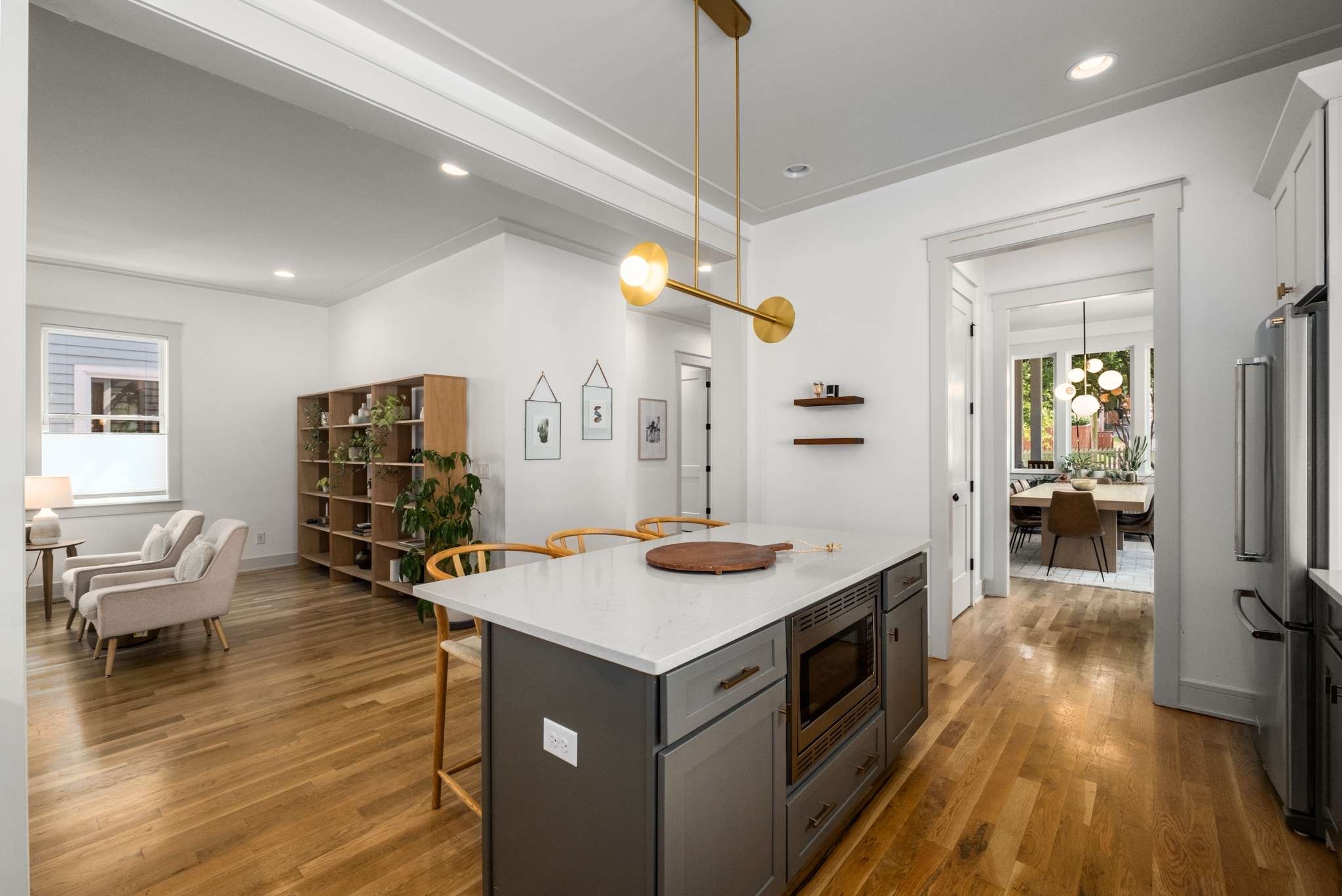 2018 10th Ave, S Property Photo 17