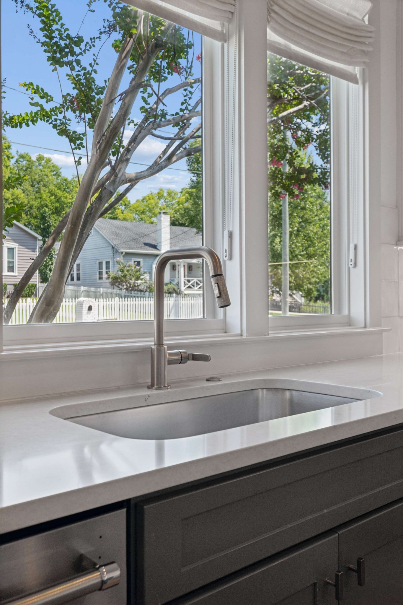 2018 10th Ave, S Property Photo 18