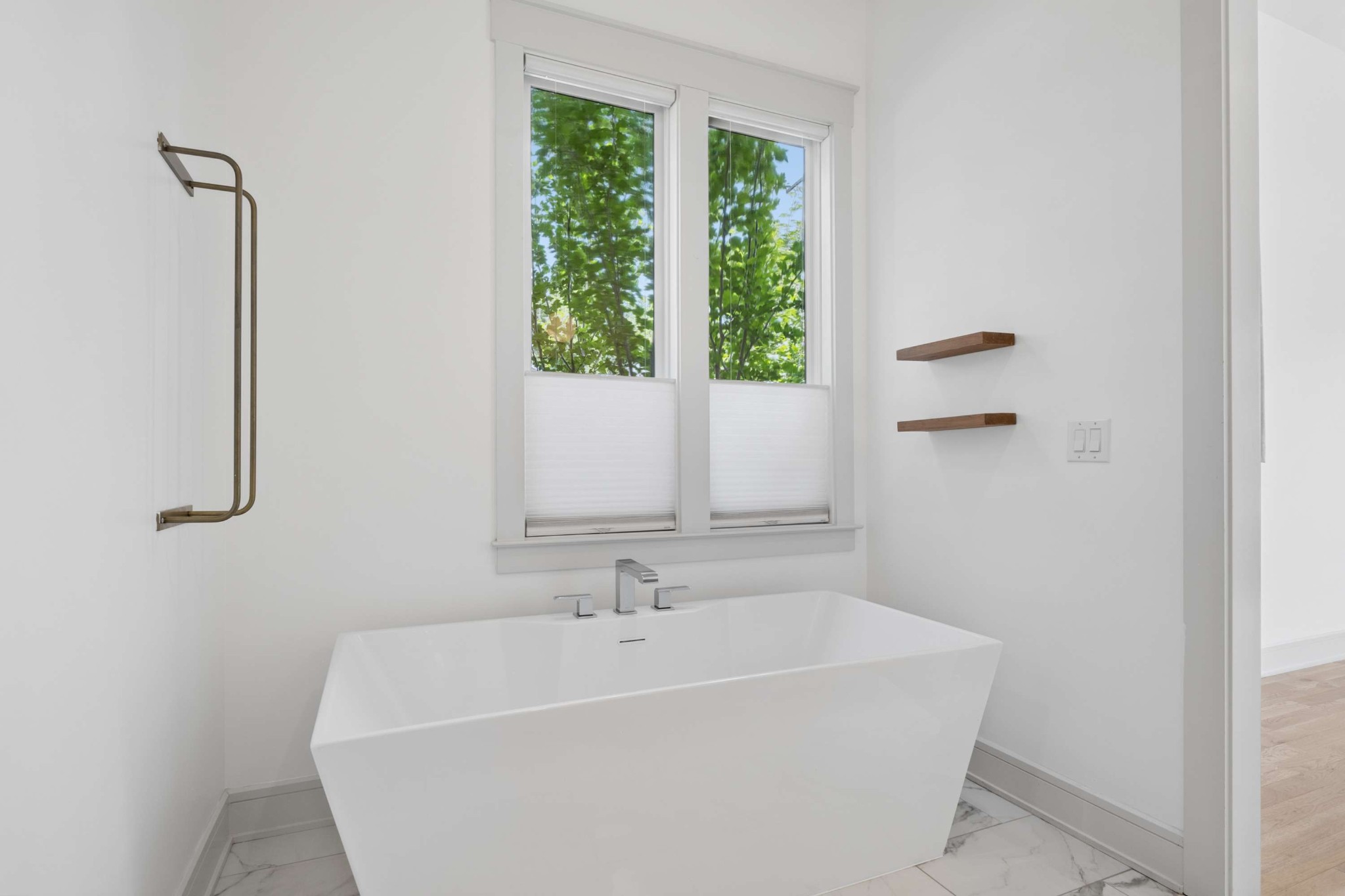 2018 10th Ave, S Property Photo 29