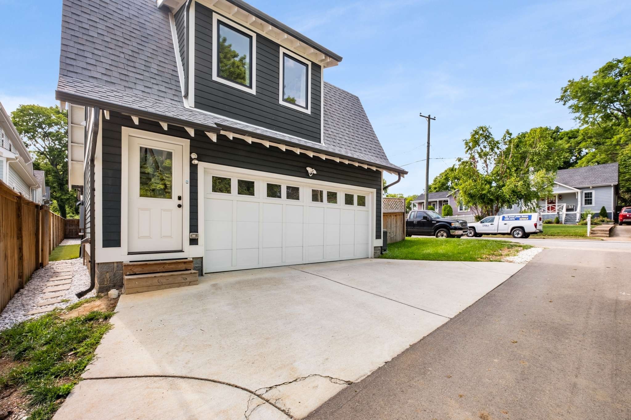 2018 10th Ave, S Property Photo 64