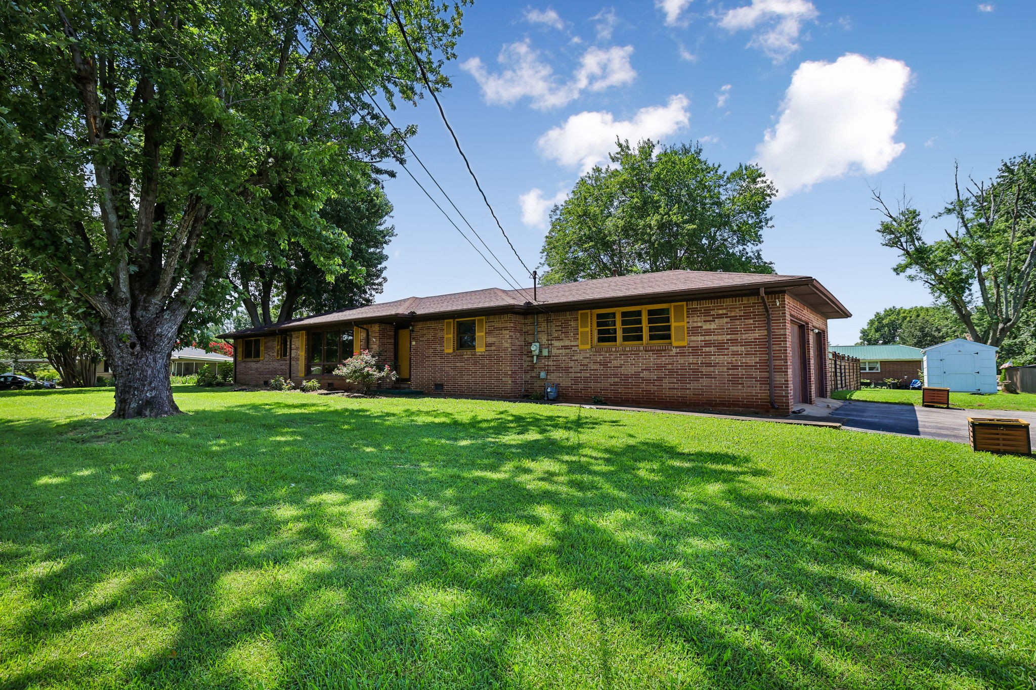 203 Kelly Dr Property Photo 4