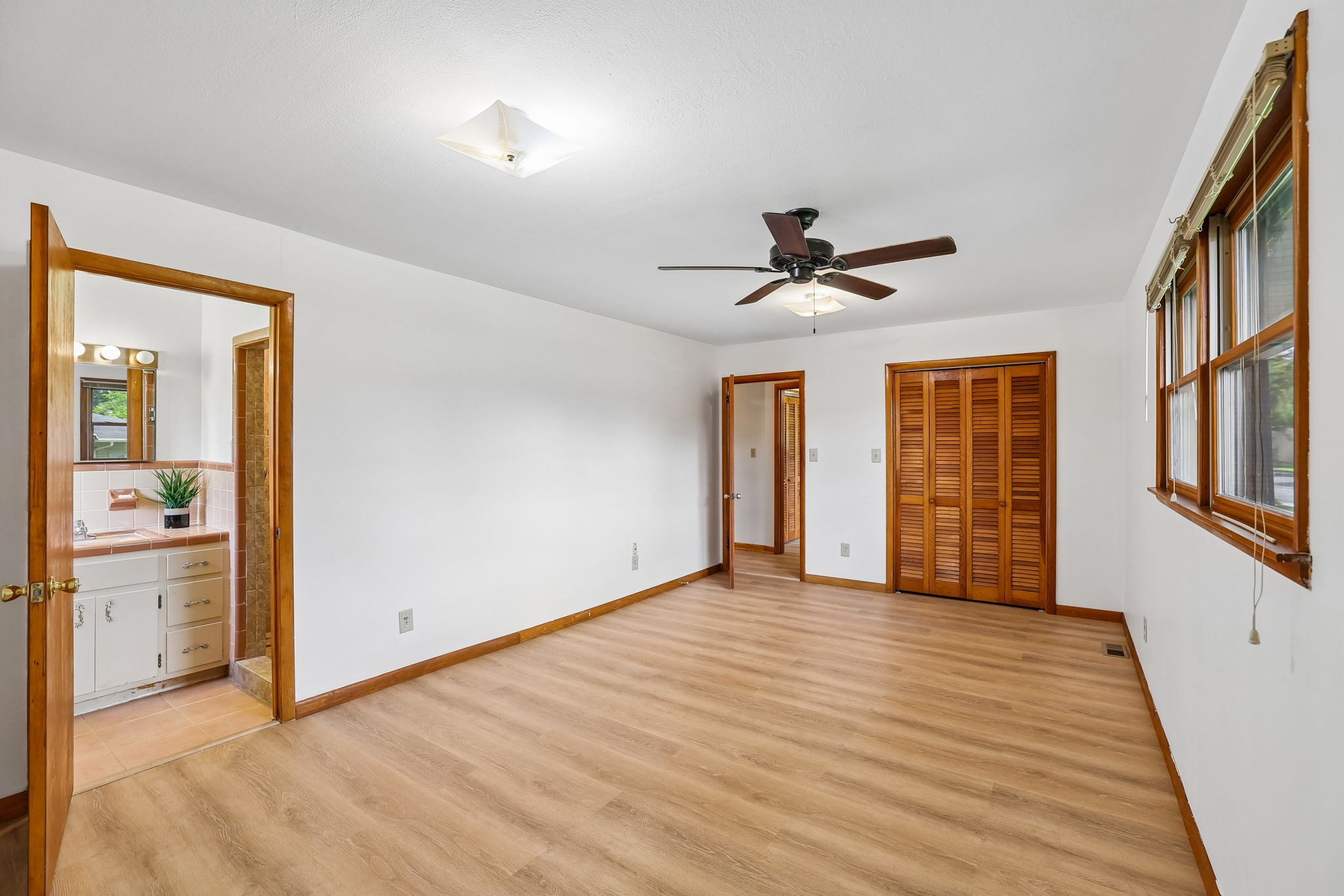 203 Kelly Dr Property Photo 31