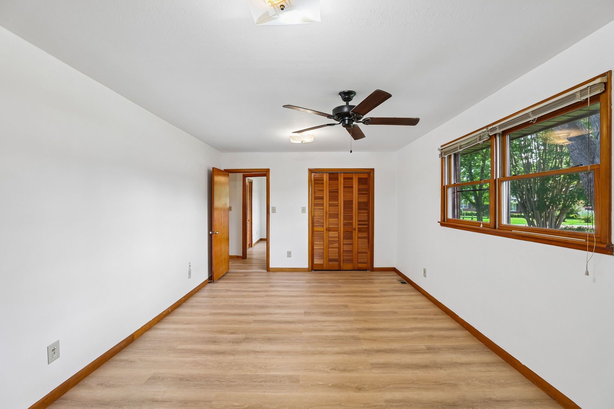 203 Kelly Dr Property Photo 32