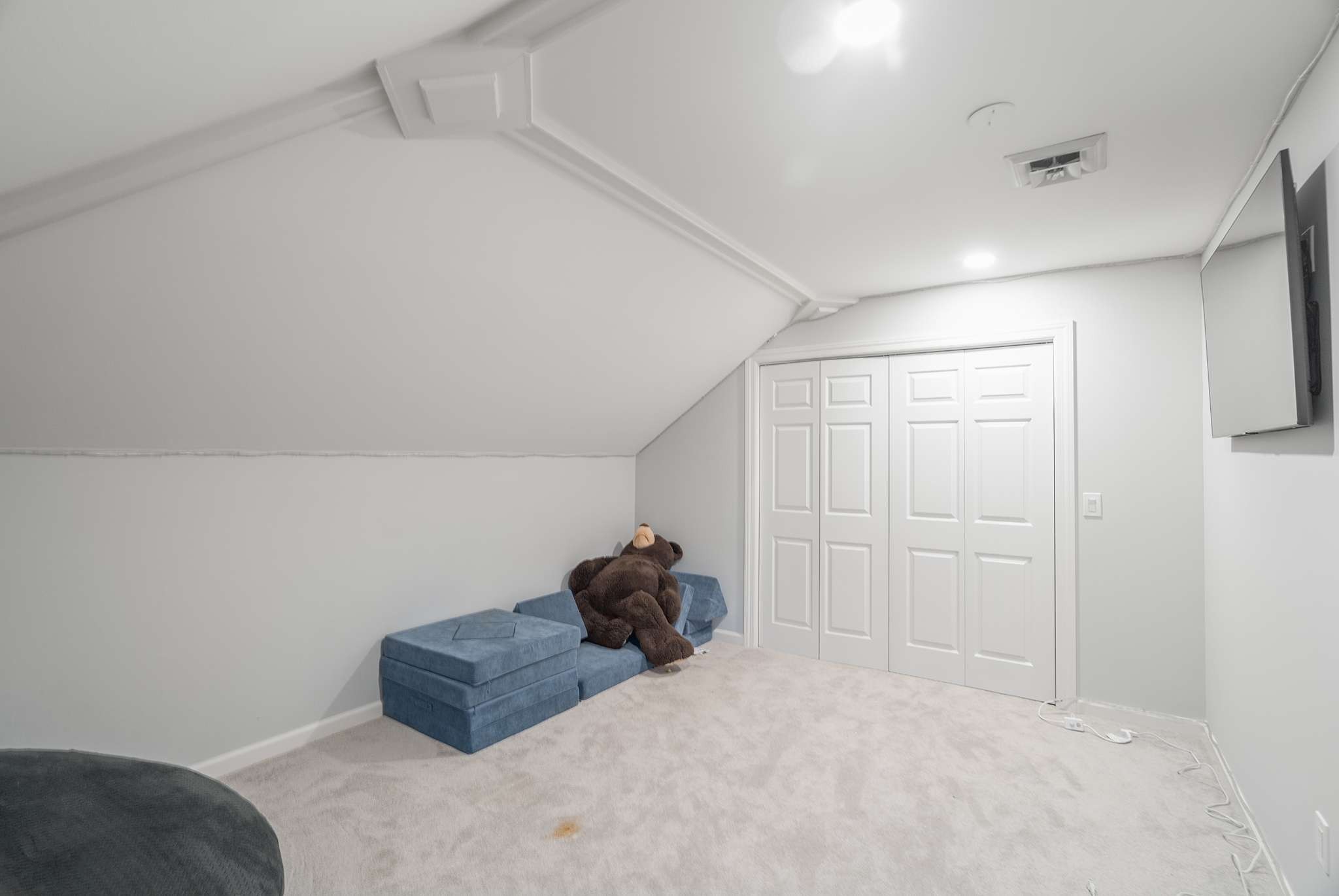 5093 Heathrow Blvd Property Photo 40