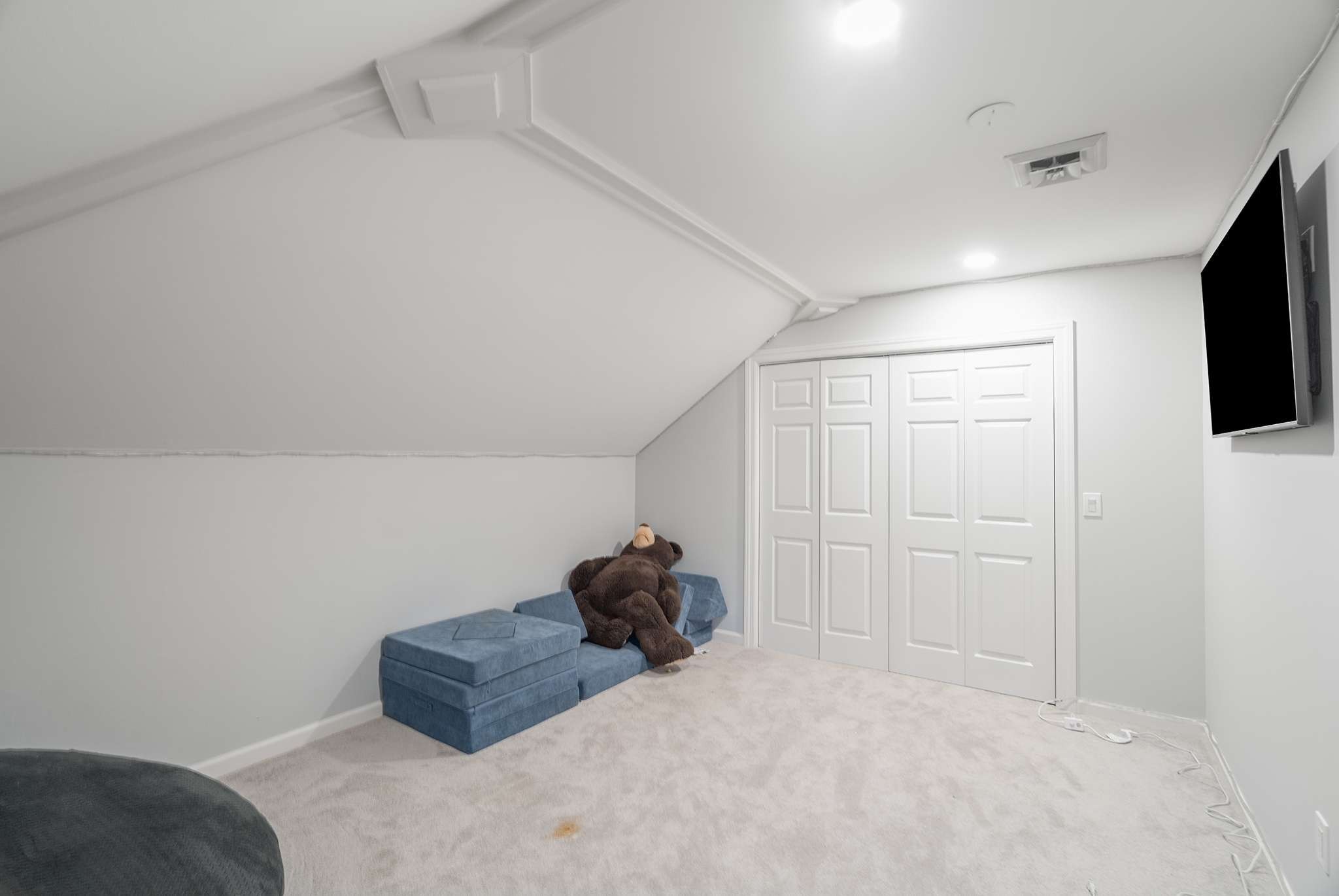 5093 Heathrow Blvd Property Photo 41