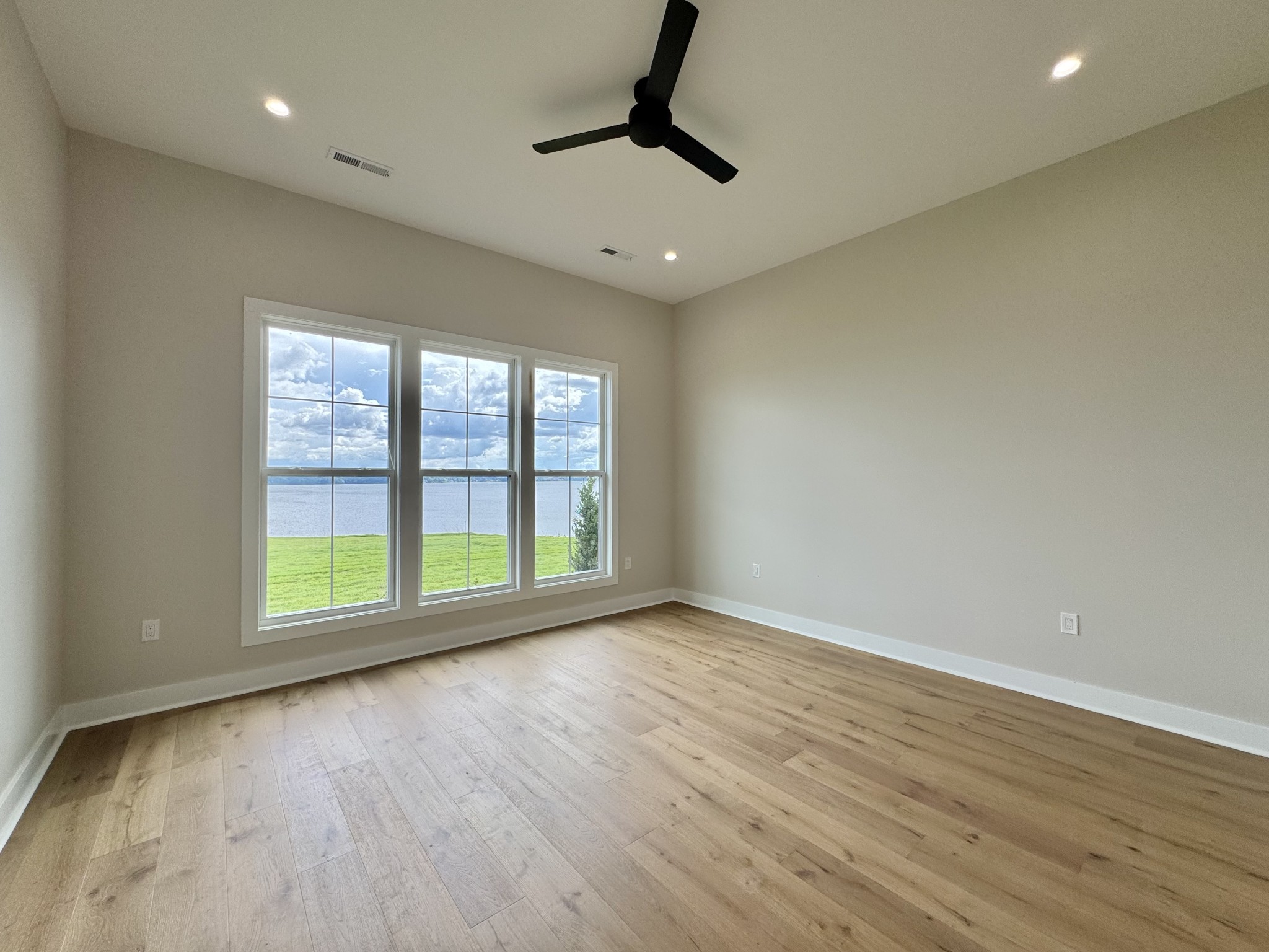 20 Natures Cove Property Photo 39