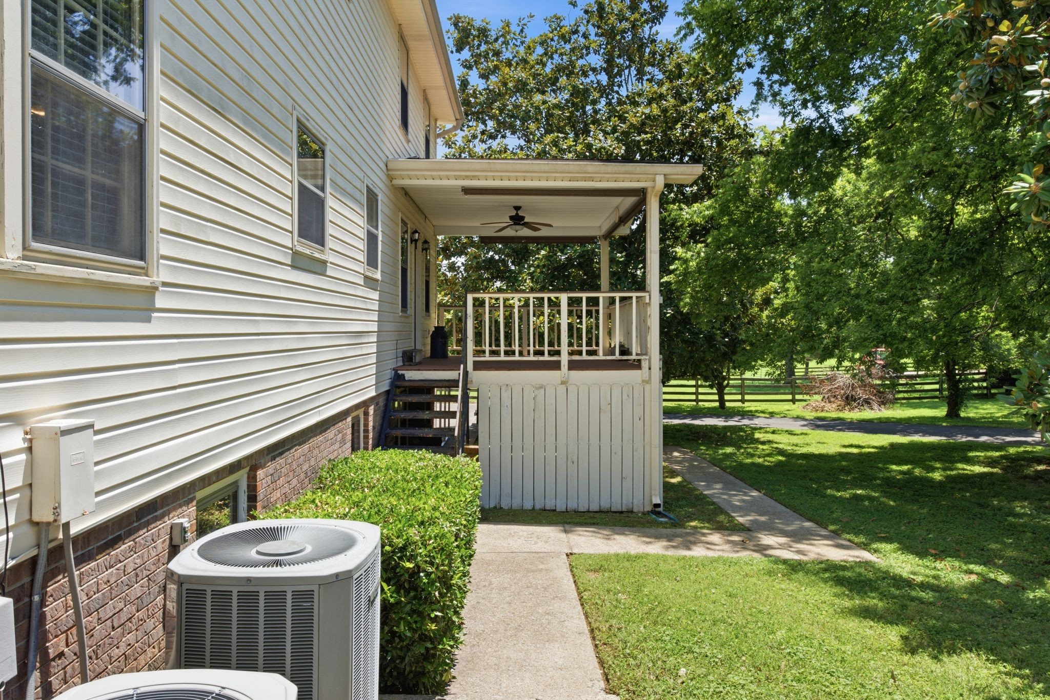 1322 Springfield Hwy Property Photo 5