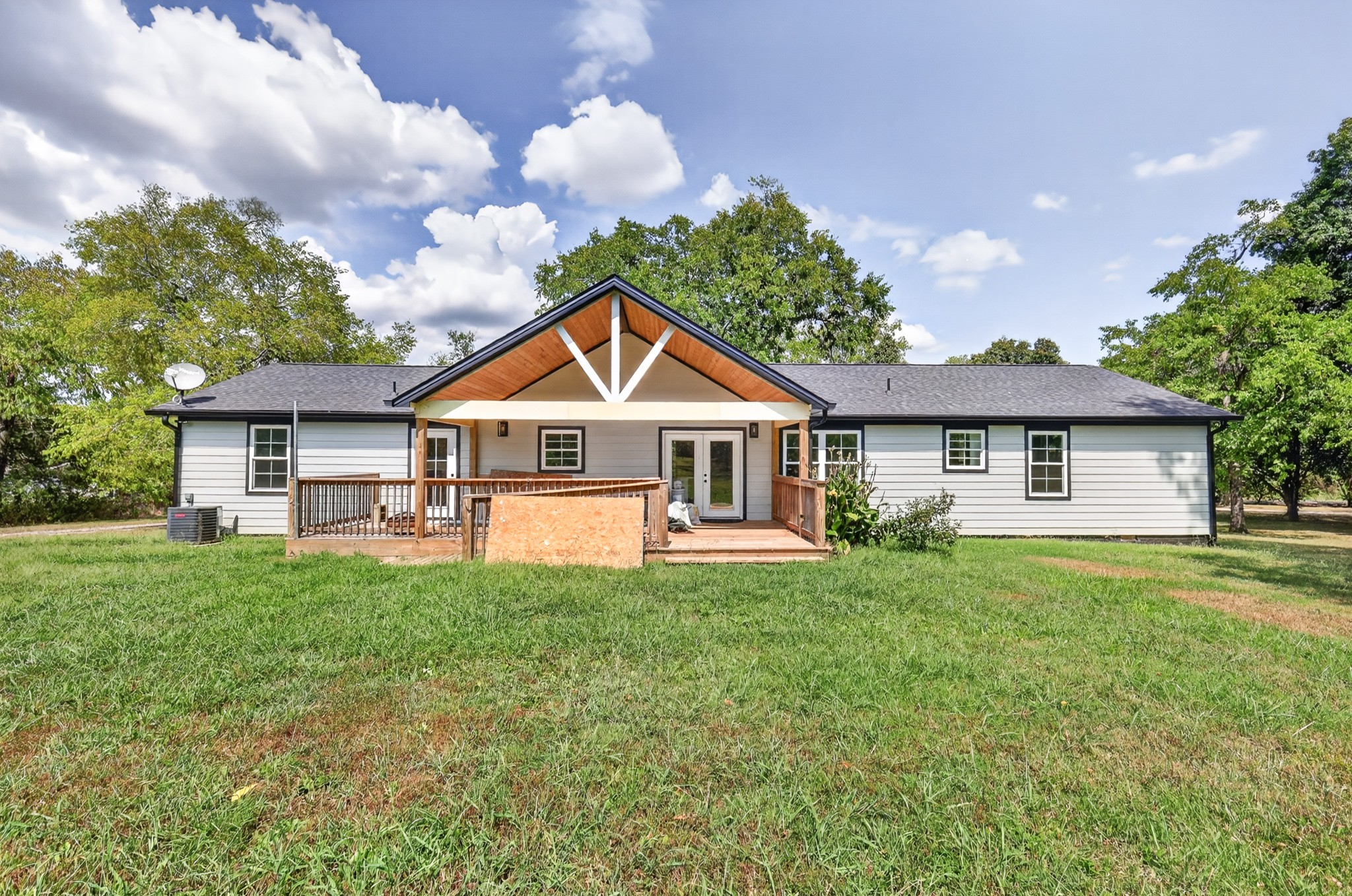 3194 Johnson Ln Property Photo 36