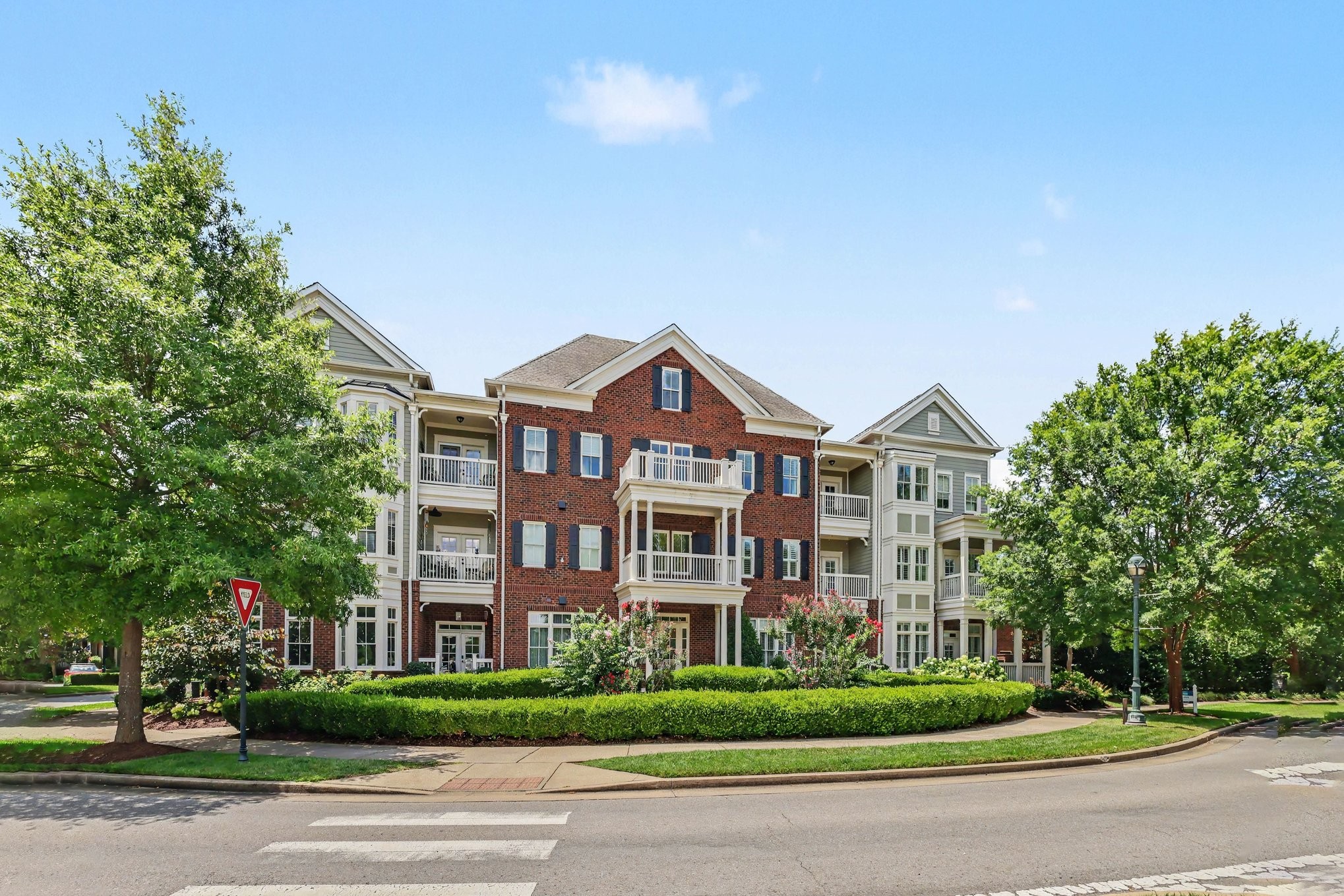 991 Westhaven Blvd
