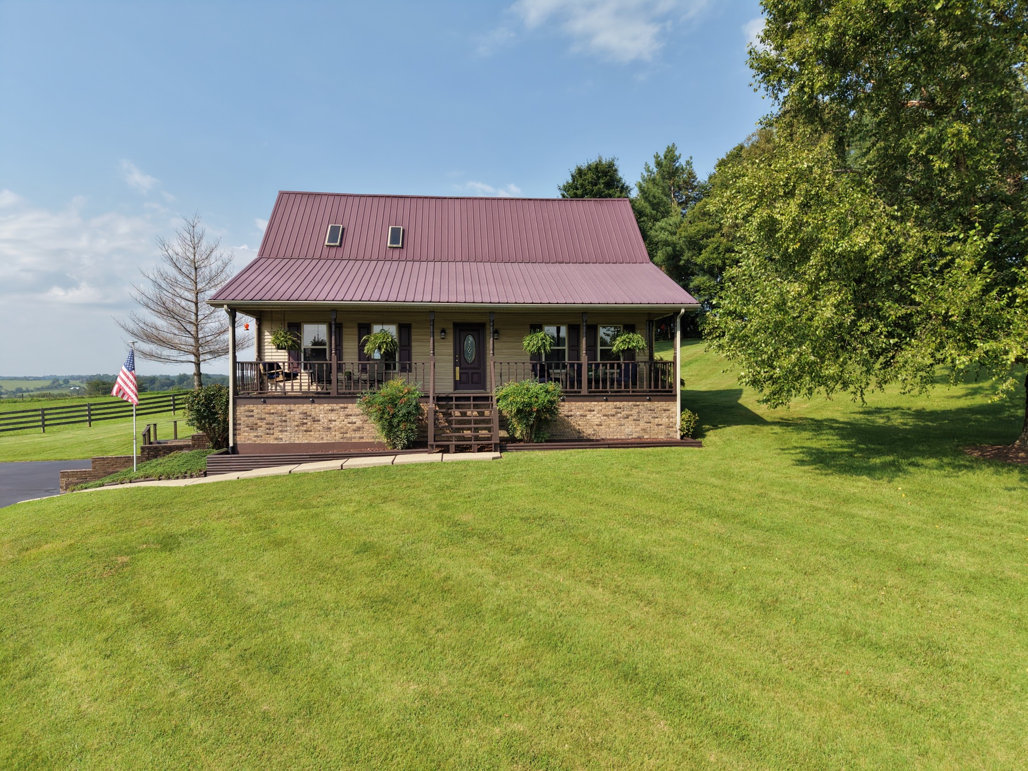 2983 Temple Hill Rd Property Photo 1