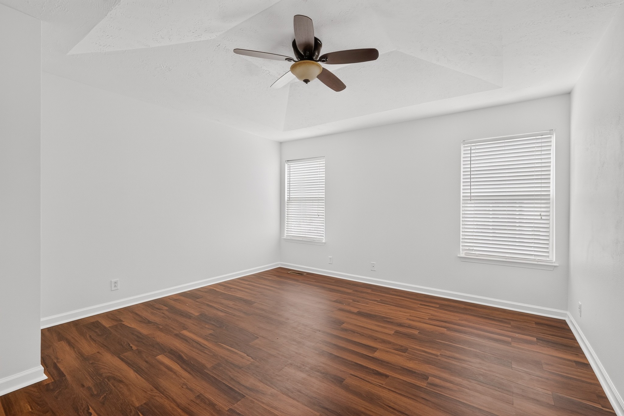 407 Arapaho Dr Property Photo 25