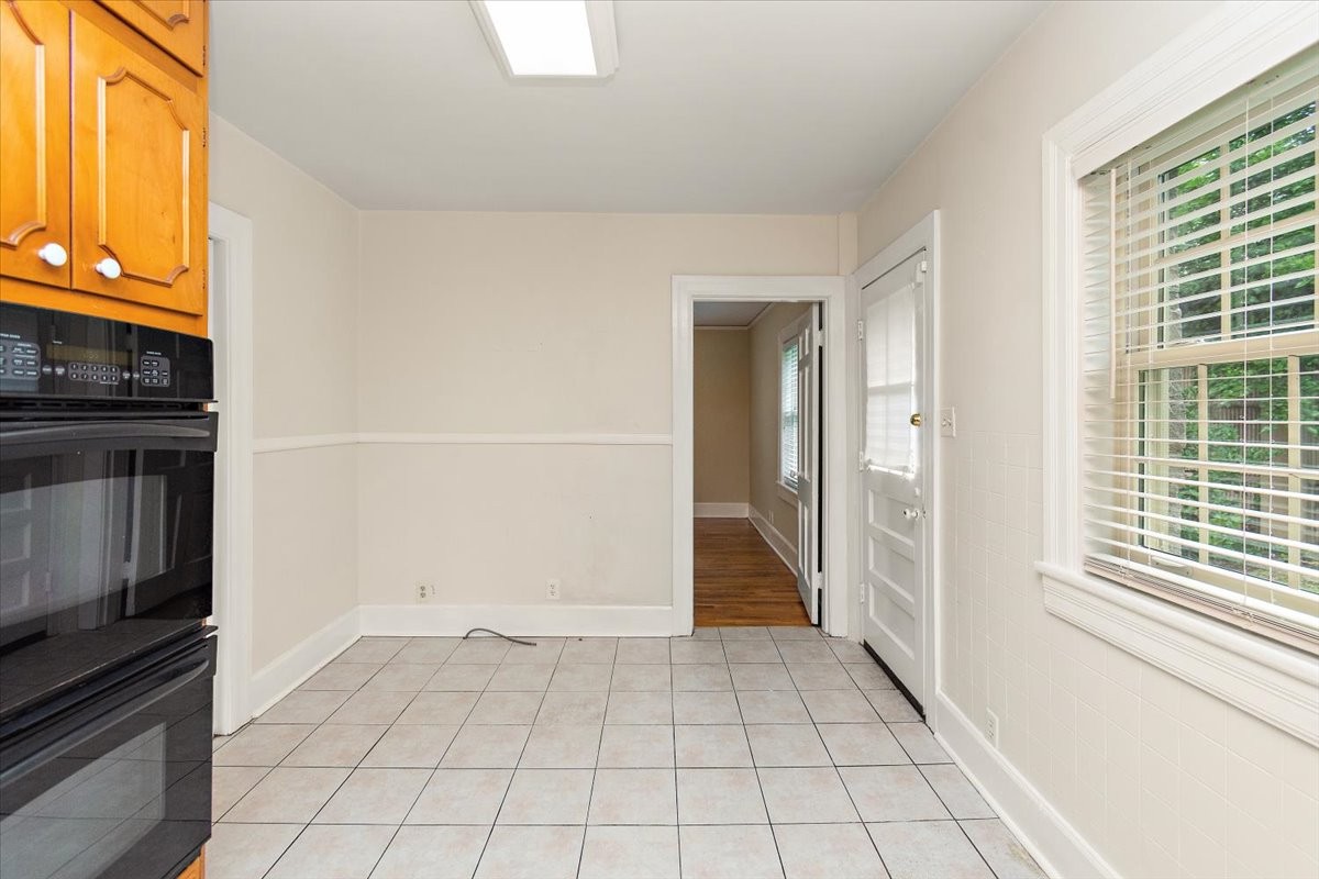 2011 Cedar Ln Property Photo 11