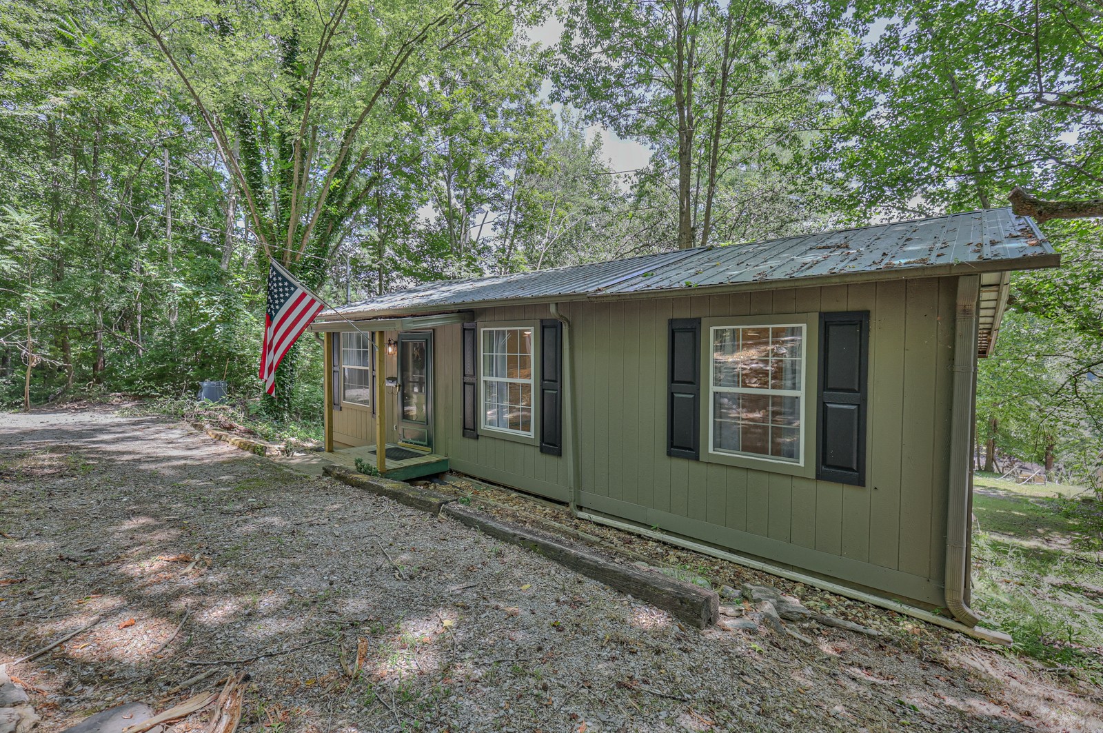 1908 Potts Camp Rd Property Photo 1