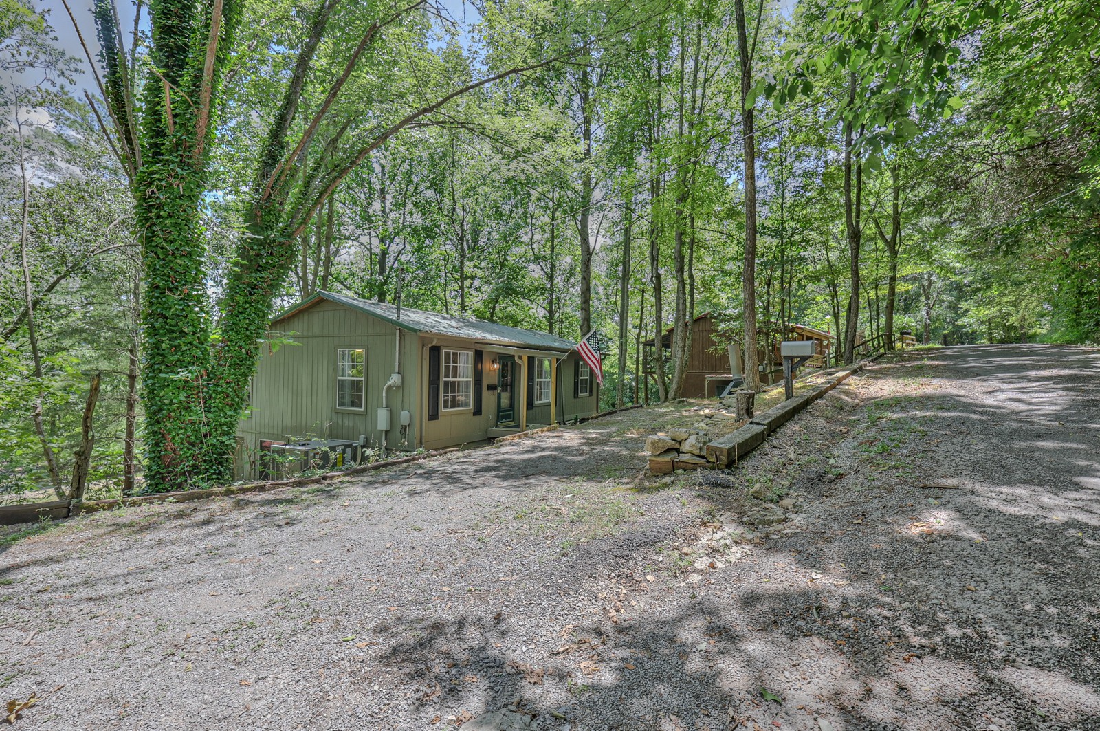 1908 Potts Camp Rd Property Photo 34