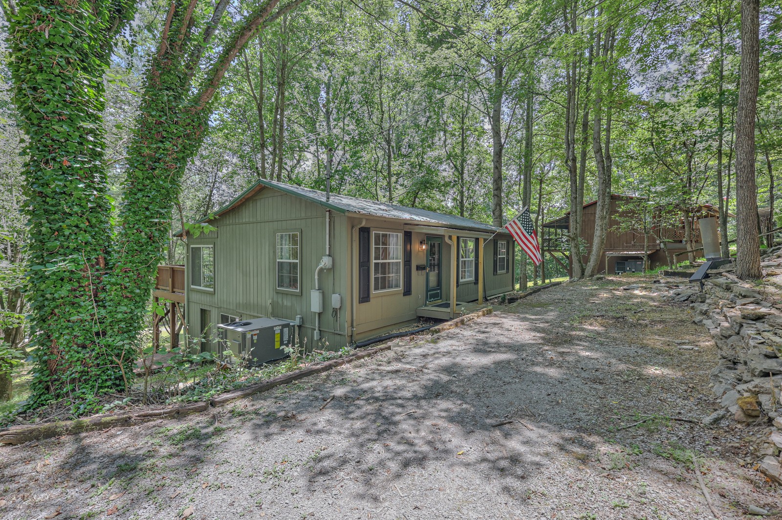 1908 Potts Camp Rd Property Photo 35