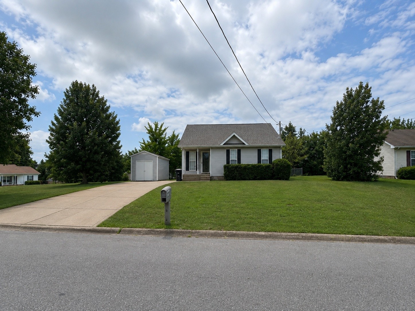 954 Winesap Rd Property Photo 1