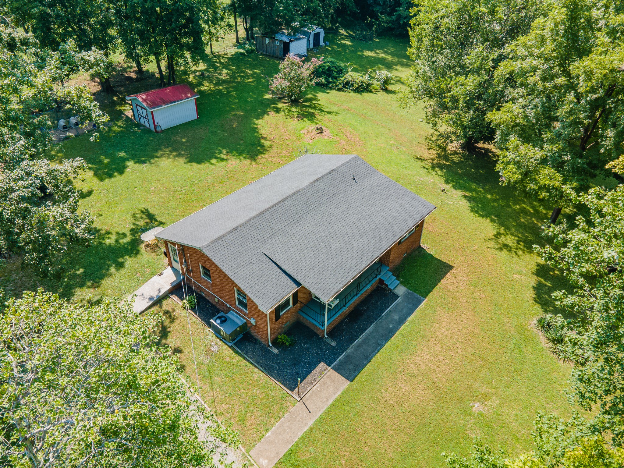 755 Briar Pond Rd Property Photo 12