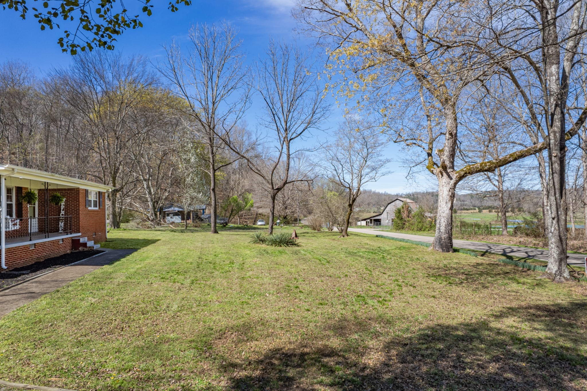 755 Briar Pond Rd Property Photo 14
